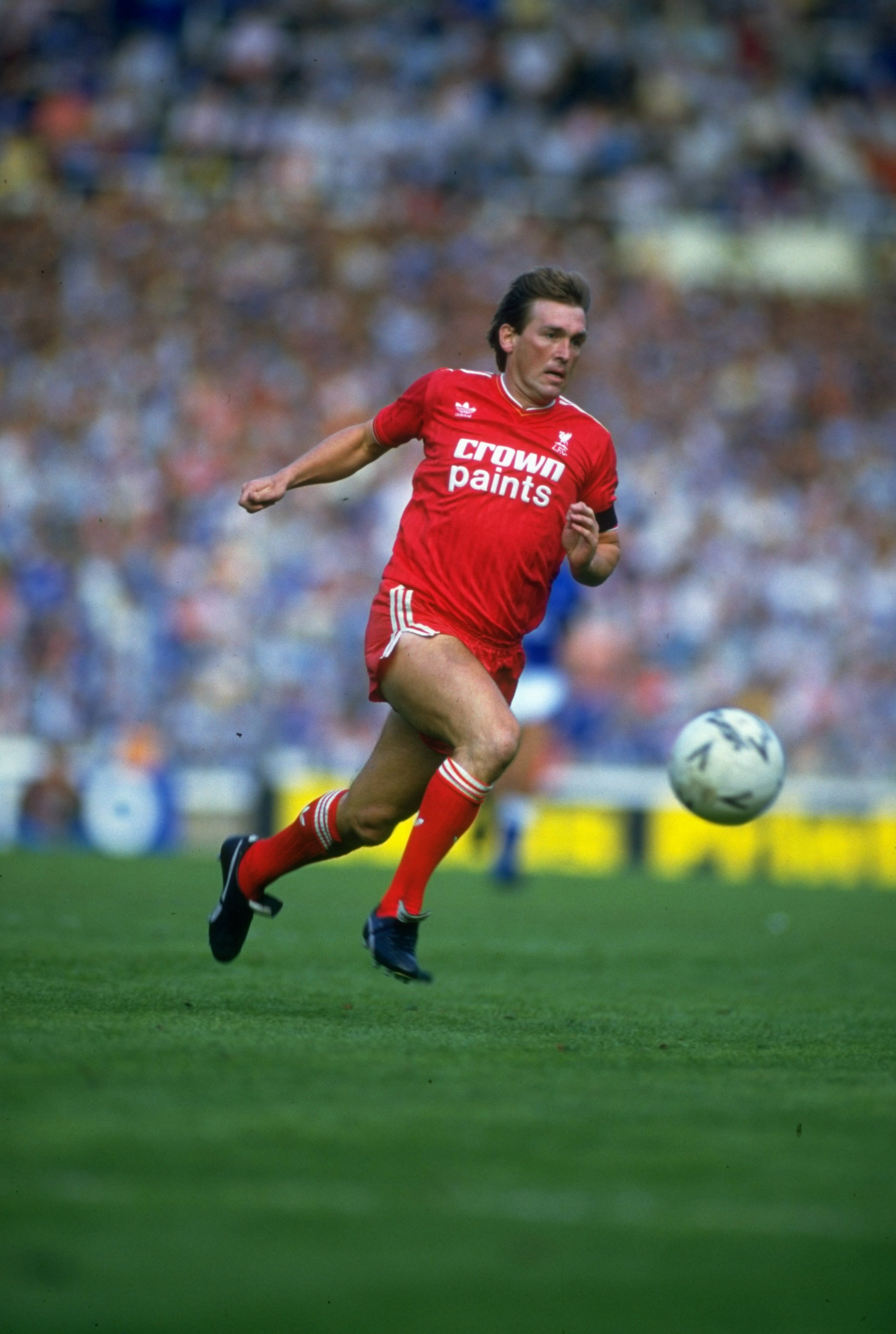 1986:  Kenny Dalglish of Liverpool in action during the Charity Shield match against Everton at Wembley Stadium in London. The match ended in a 1-1 draw. \ Mandatory Credit: David  Cannon/Allsport