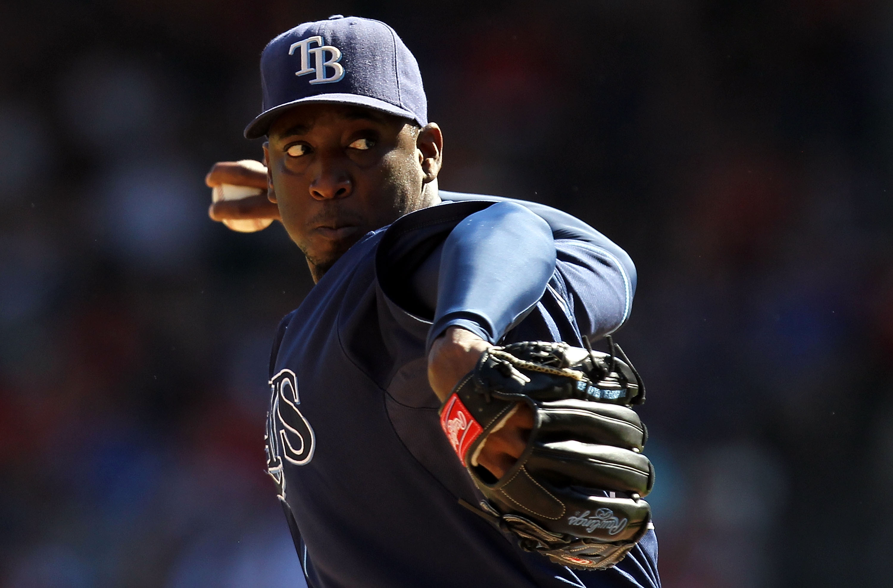 ARLINGTON, TX - OCTOBER 10:  Pitcher Rafael Soriano #29 of the Tampa Bay Rays throws against the Texas Rangers during game 4 of the ALDS at Rangers Ballpark in Arlington on October 10, 2010 in Arlington, Texas.  (Photo by Ronald Martinez/Getty Images)