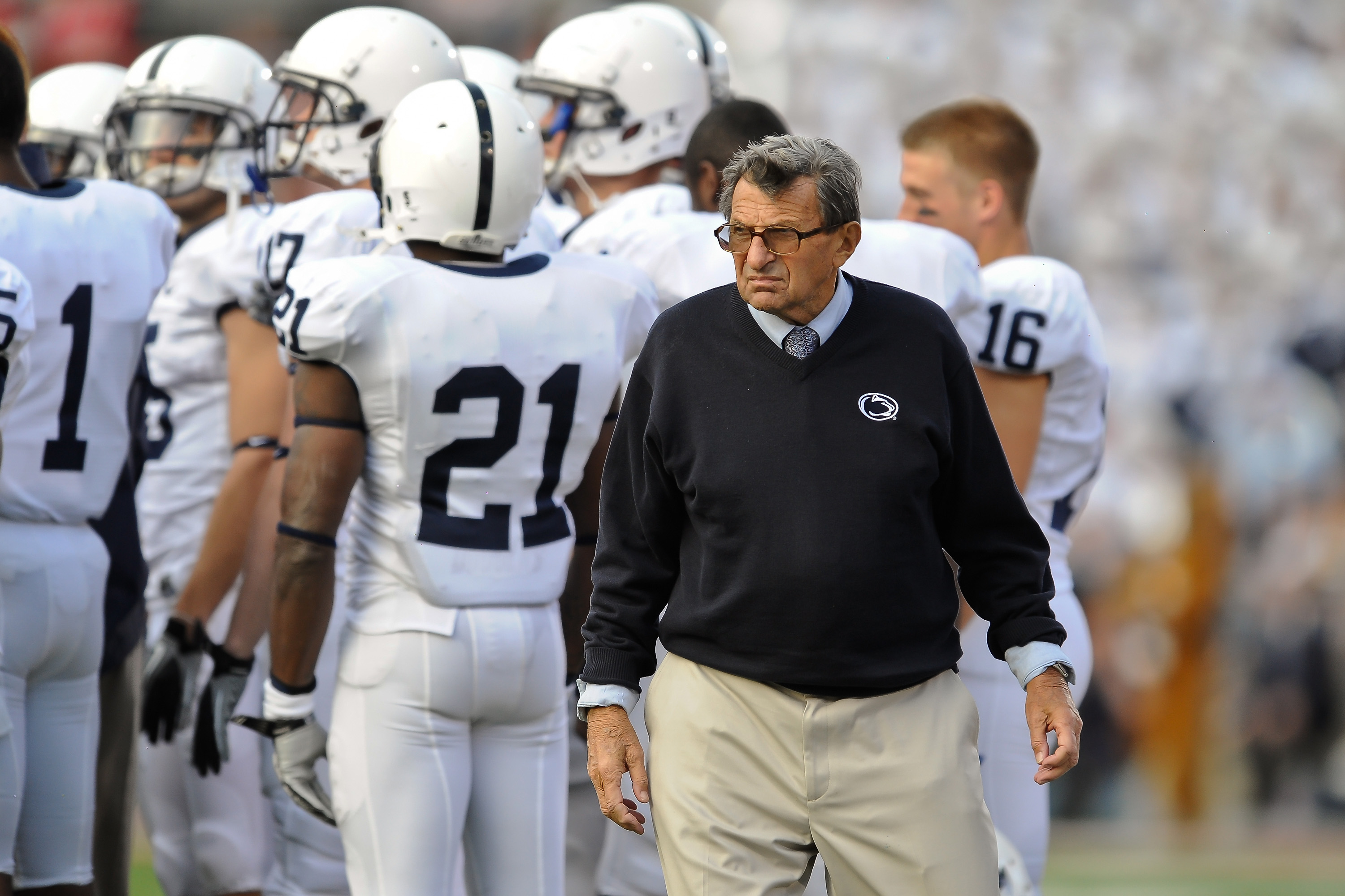 COLUMBUS, OH - NOVEMBER 13:  Head Coach Joe Paterno watches his team play the Ohio State Buckeyes at Ohio Stadium on November 13, 2010 in Columbus, Ohio.  (Photo by Jamie Sabau/Getty Images)