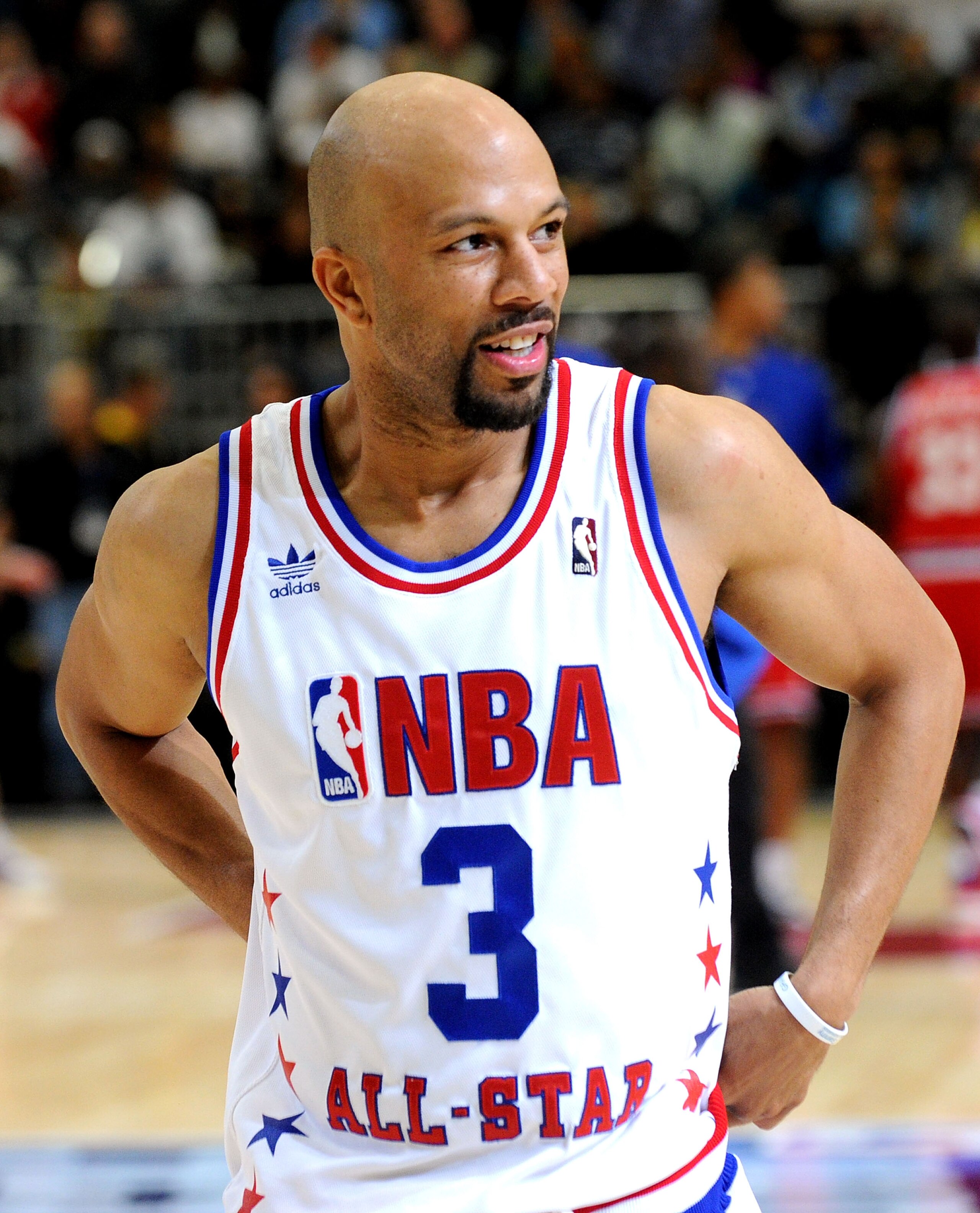 DALLAS - FEBRUARY 12:  Rapper Common plays on the court during the NBA All-Star celebrity game presented by Final Fantasy XIII held at the Dallas Convention Center on February 12, 2010 in Dallas, Texas.  (Photo by Jason Merritt/Getty Images)