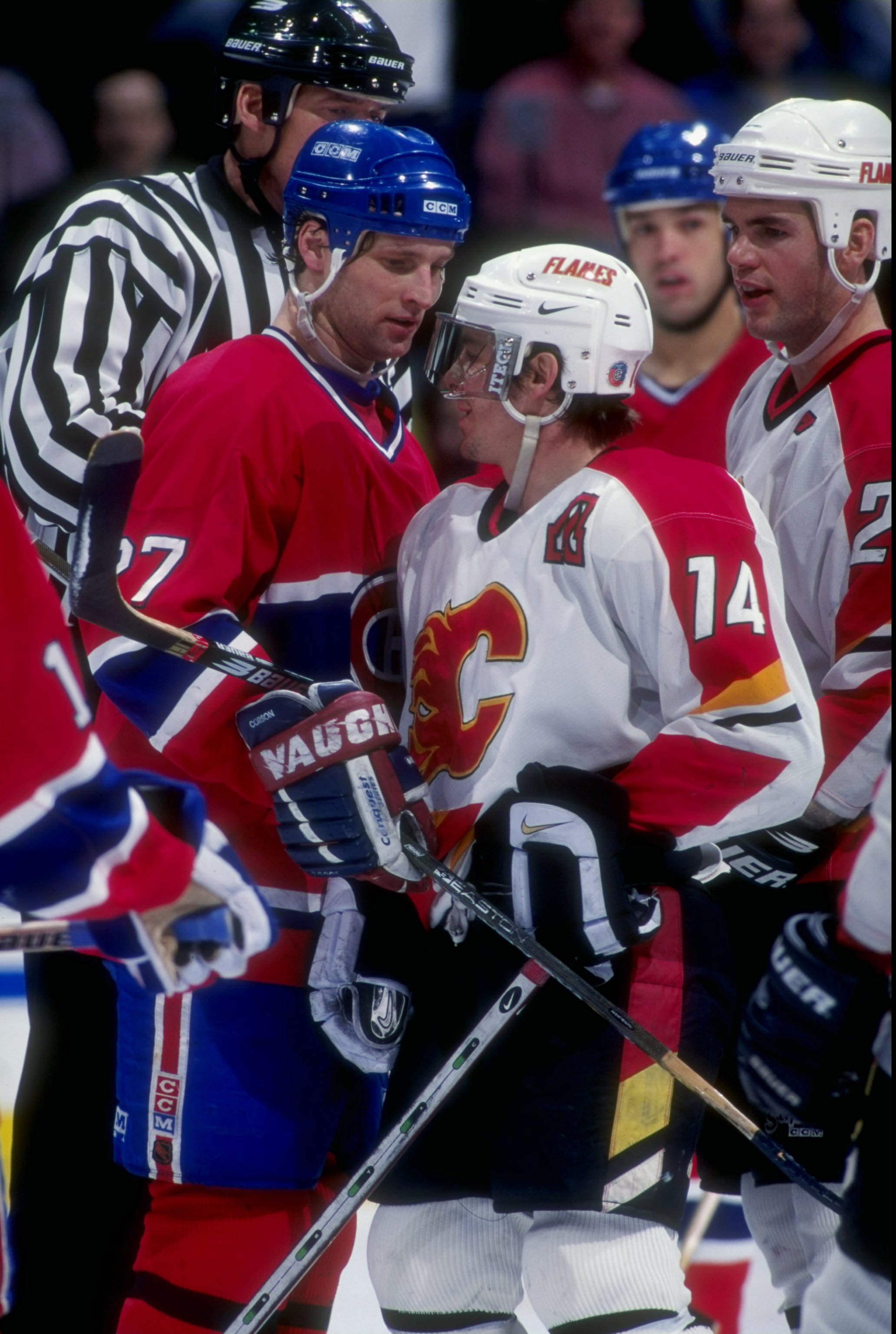 Patrick Kane Chicago Blackhawks NHL Winter Classic Action Photo (Size: 8 x  10), Photos -  Canada