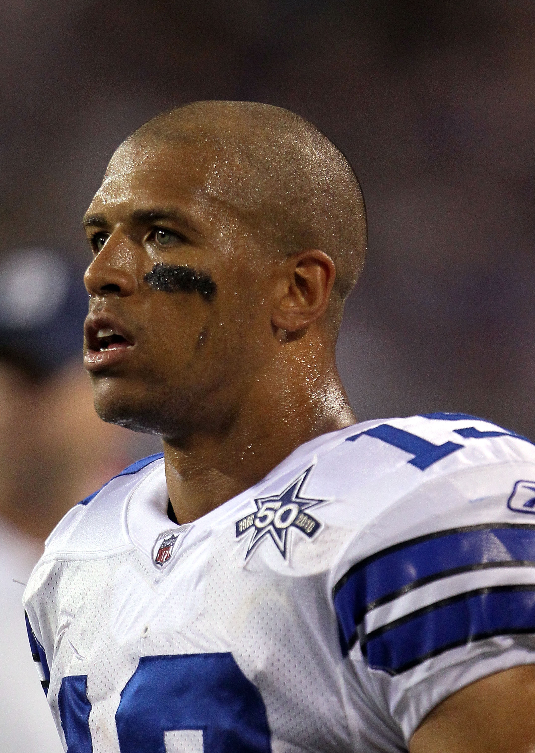 Dallas Cowboys WR Miles Austin to become the first Monmouth football player  to have jersey retired