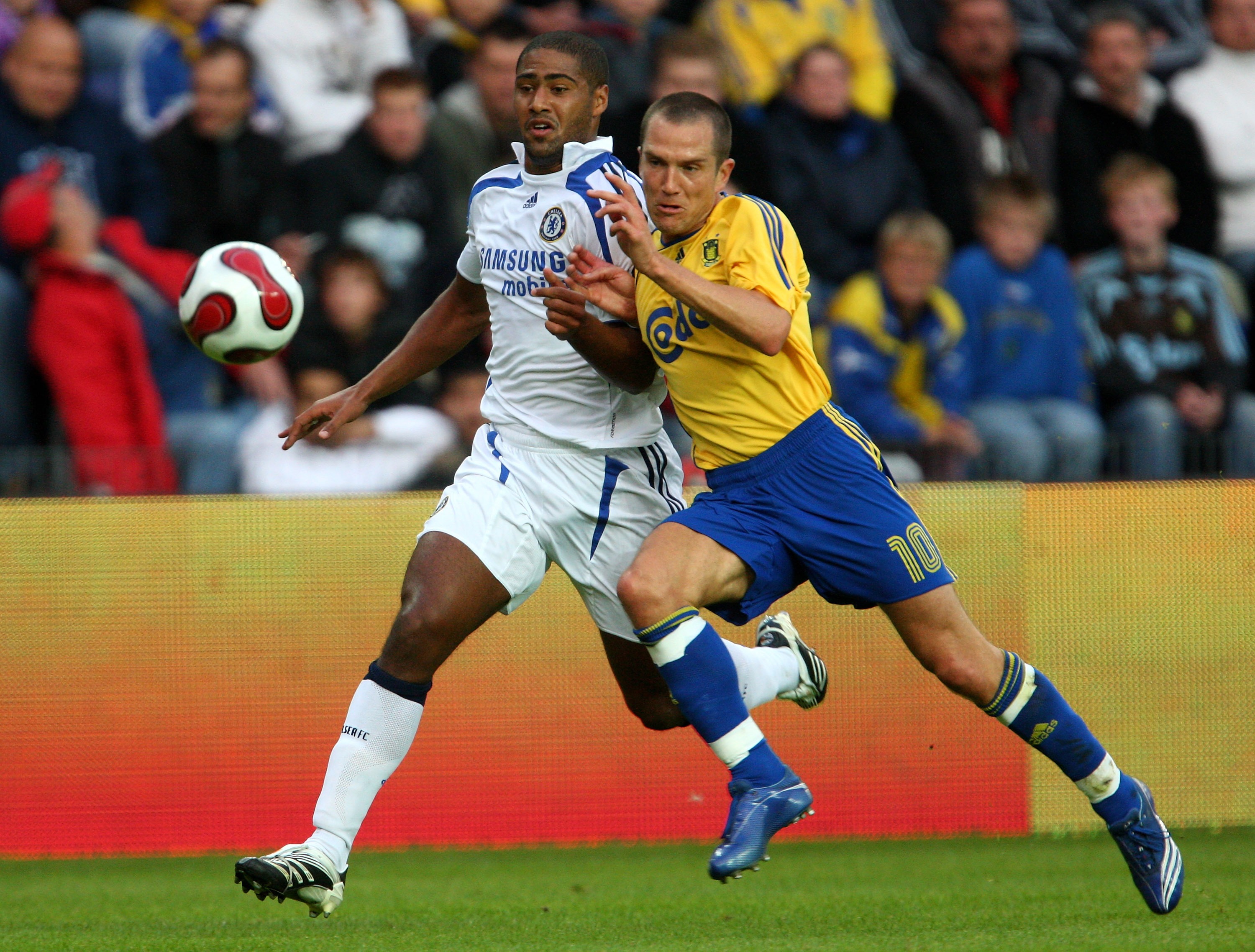 COPENHAGEN, DENMARK - JULY 31:  Glen Johnson of Chelsea battles with Martin Ericsson of Brondby during the pre-season friendly between Brondby and Chelsea at the Brondby Stadium on July 31, 2007 in Copenhagen, Denmark.  (Photo by Mike Hewitt/Getty Images)