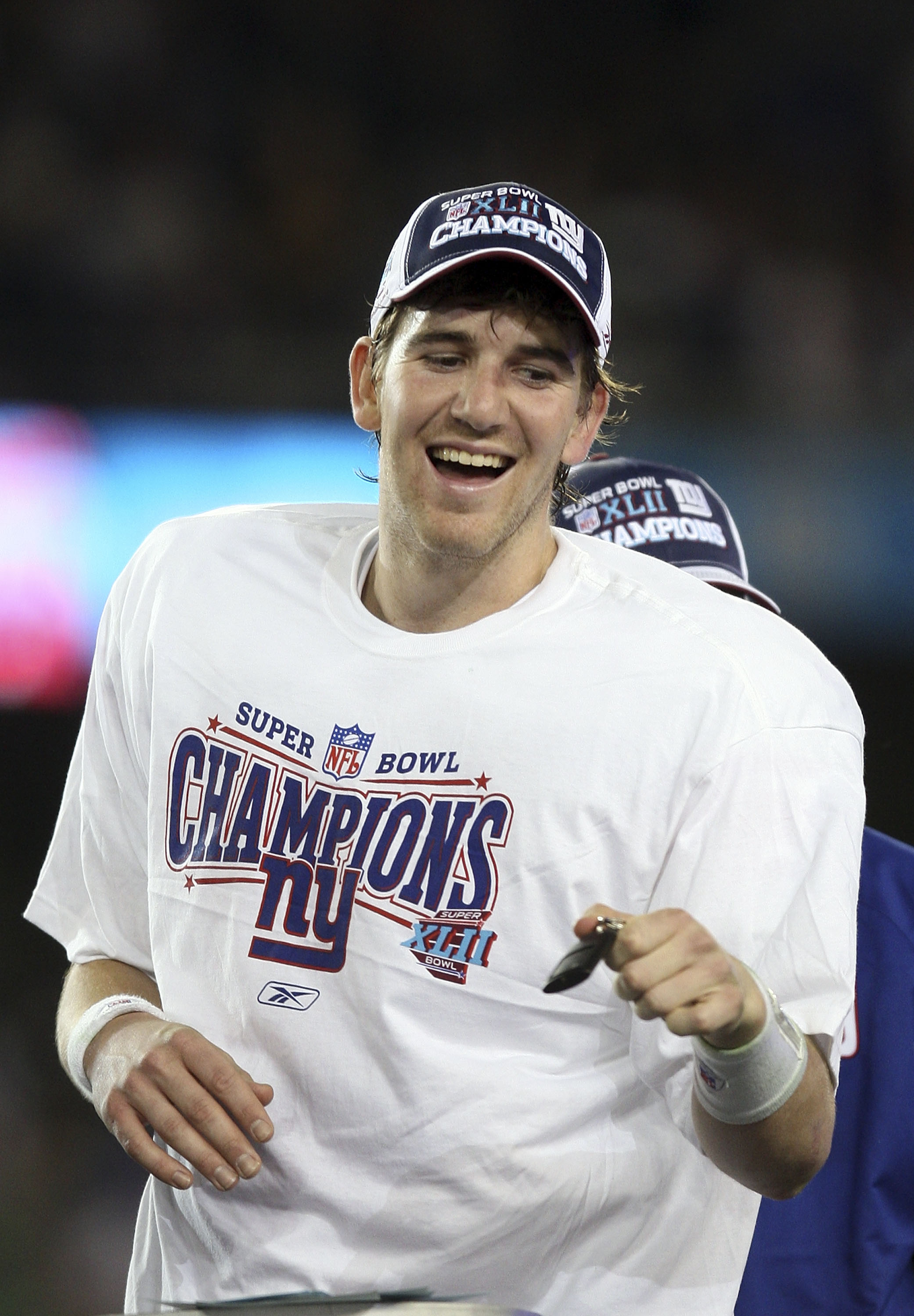 Super Bowl XLII GLENDALE, AZ - FEBRUARY 03: Quarterback Eli Manning #10 of  the New York Giants c…