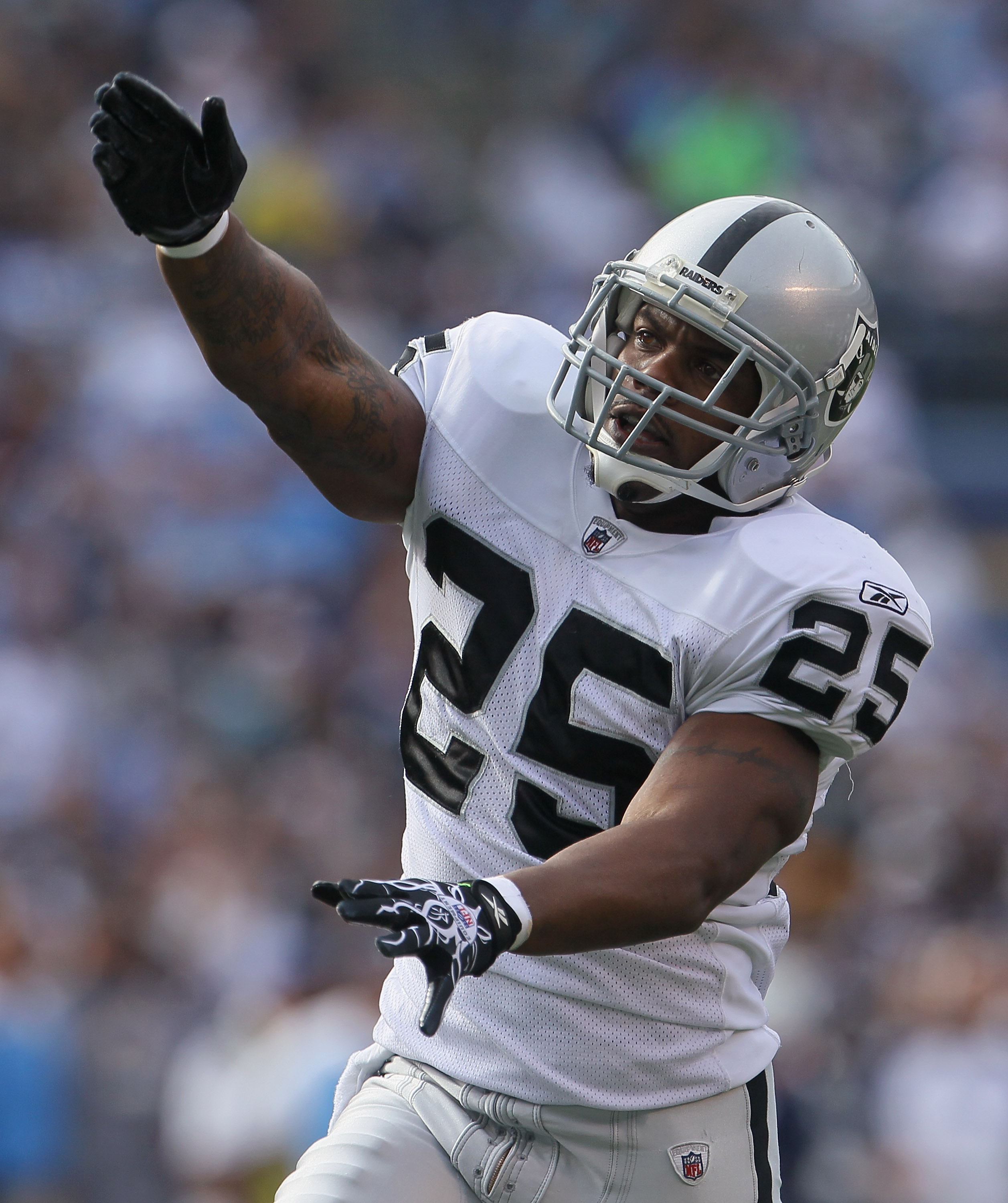 Oakland Raiders Must Cut MJD, Bring Back Darren McFadden, News, Scores,  Highlights, Stats, and Rumors