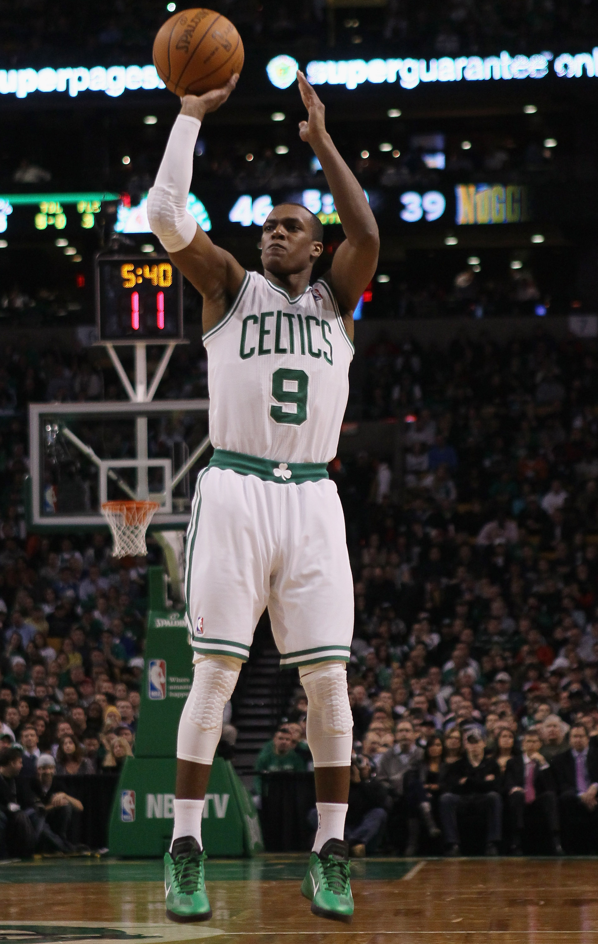 Rajon Rondo, Derrick Rose and the 10 Best Young Point Guards in the NBA ...