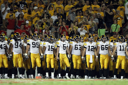 Iowa Hawkeye Football: 10 Key Matchups In The All Black And Gold ...