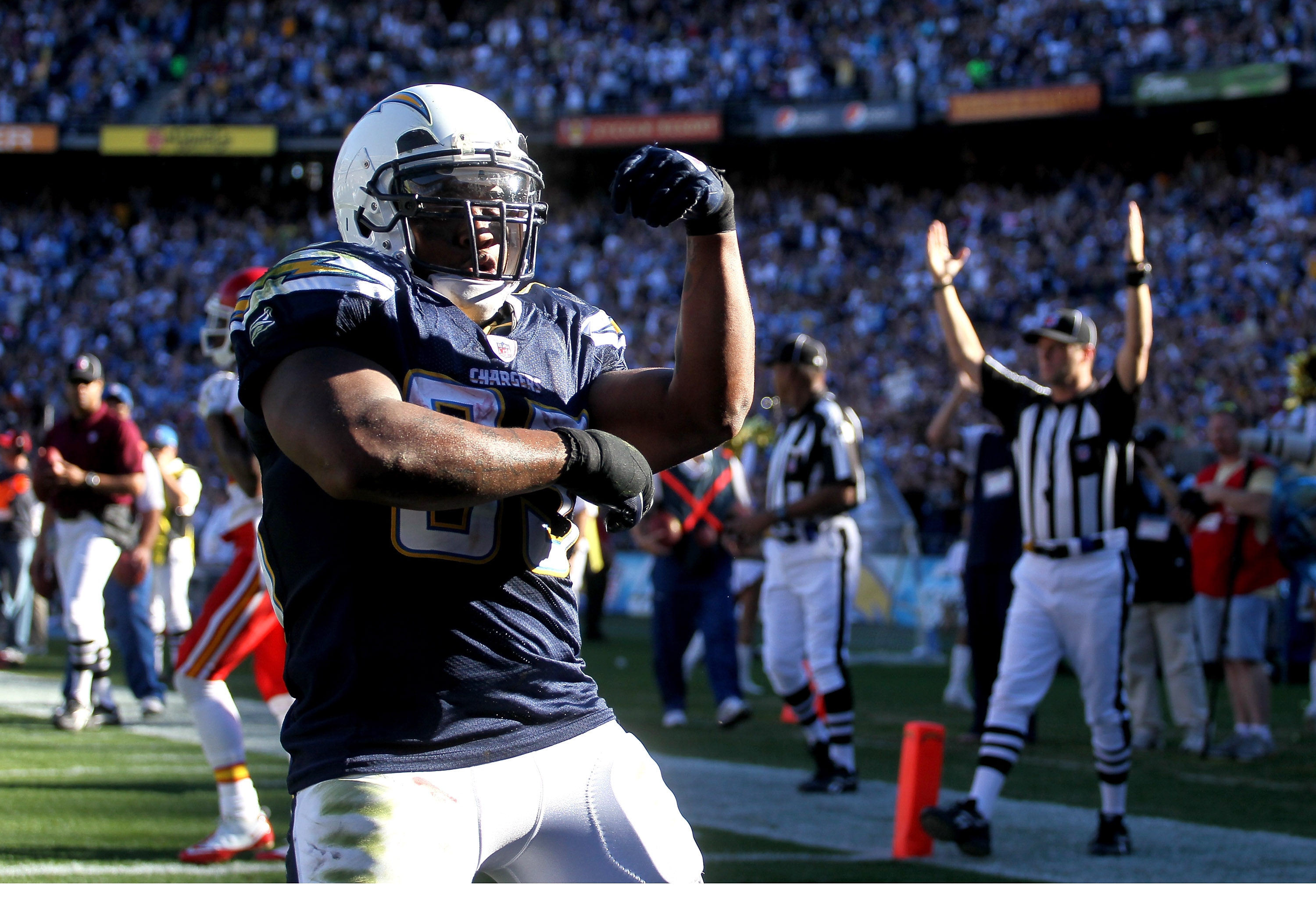 SAN DIEGO - DECEMBER 12: Running back Mike Tolbert #35 of the San Diego Chargers celebrates after his eight yard touchdown run against the Kansas City Chiefs at Qualcomm Stadium on December 12, 2010 in San Diego, California. (Photo by Stephen Dunn/Getty