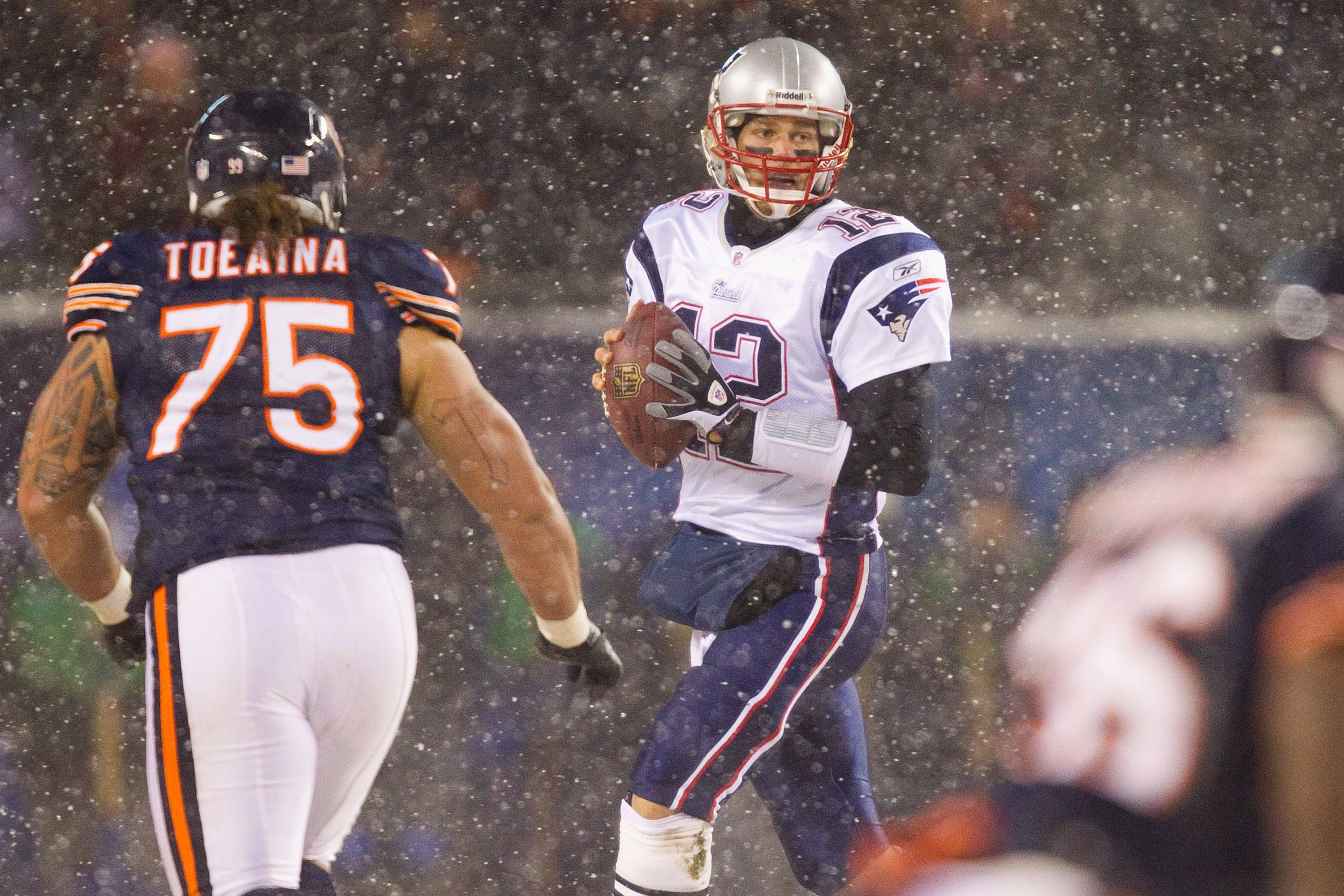 Chicago snow job: Bears die of exposure to Patriots