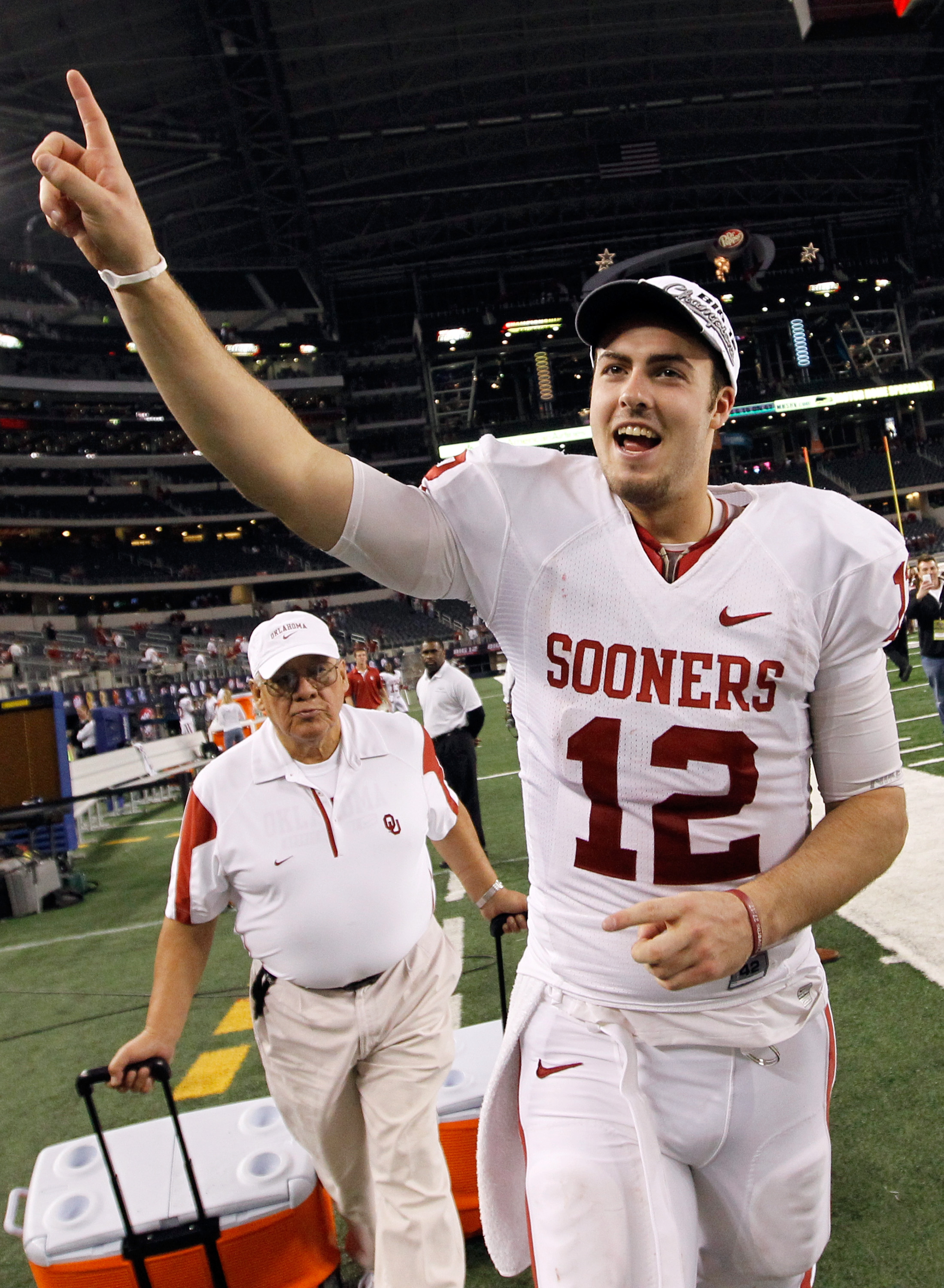 Oklahoma Bowl Game 2010 Breaking Down The Sooners In The Fiesta Bowl