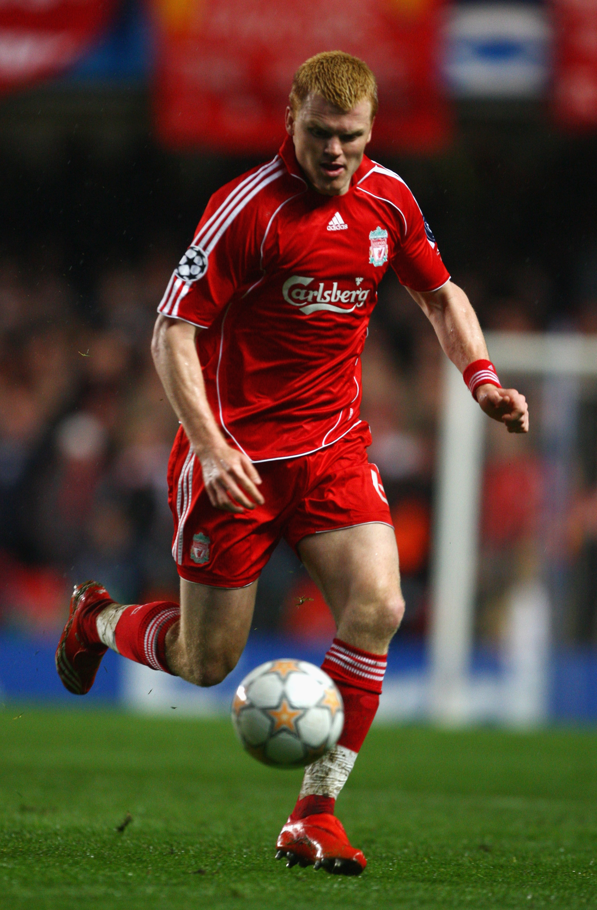 LONDON - APRIL 30:  John Arne Riise of Liverpool in action during the UEFA Champions League Semi Final 2nd leg match between Chelsea and Liverpool at Stamford Bridge on April 30, 2008 in London, England.  (Photo by Mike Hewitt/Getty Images)