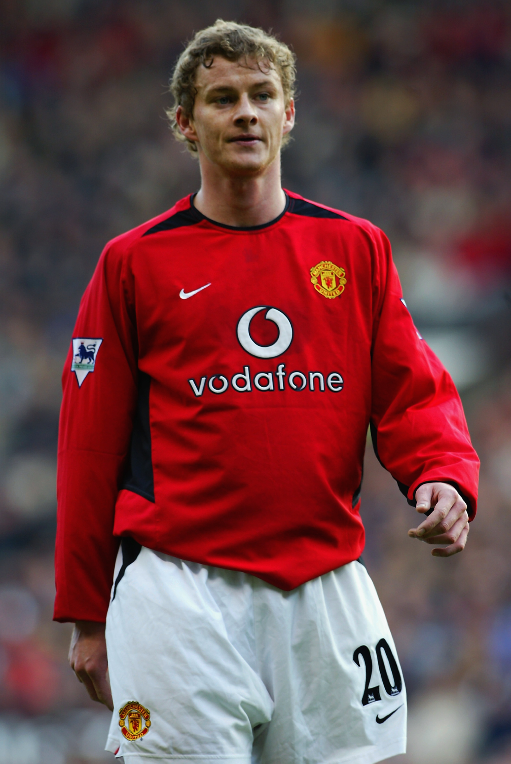 MANCHESTER - OCTOBER 26:  Ole Gunnar Solskjaer of Manchester United during the FA Barclaycard Premiership match on October 26, 2002 between Manchester United and Aston Villa at Old Trafford in Manchester. (Photo by Laurence Griffiths/Getty Images)
