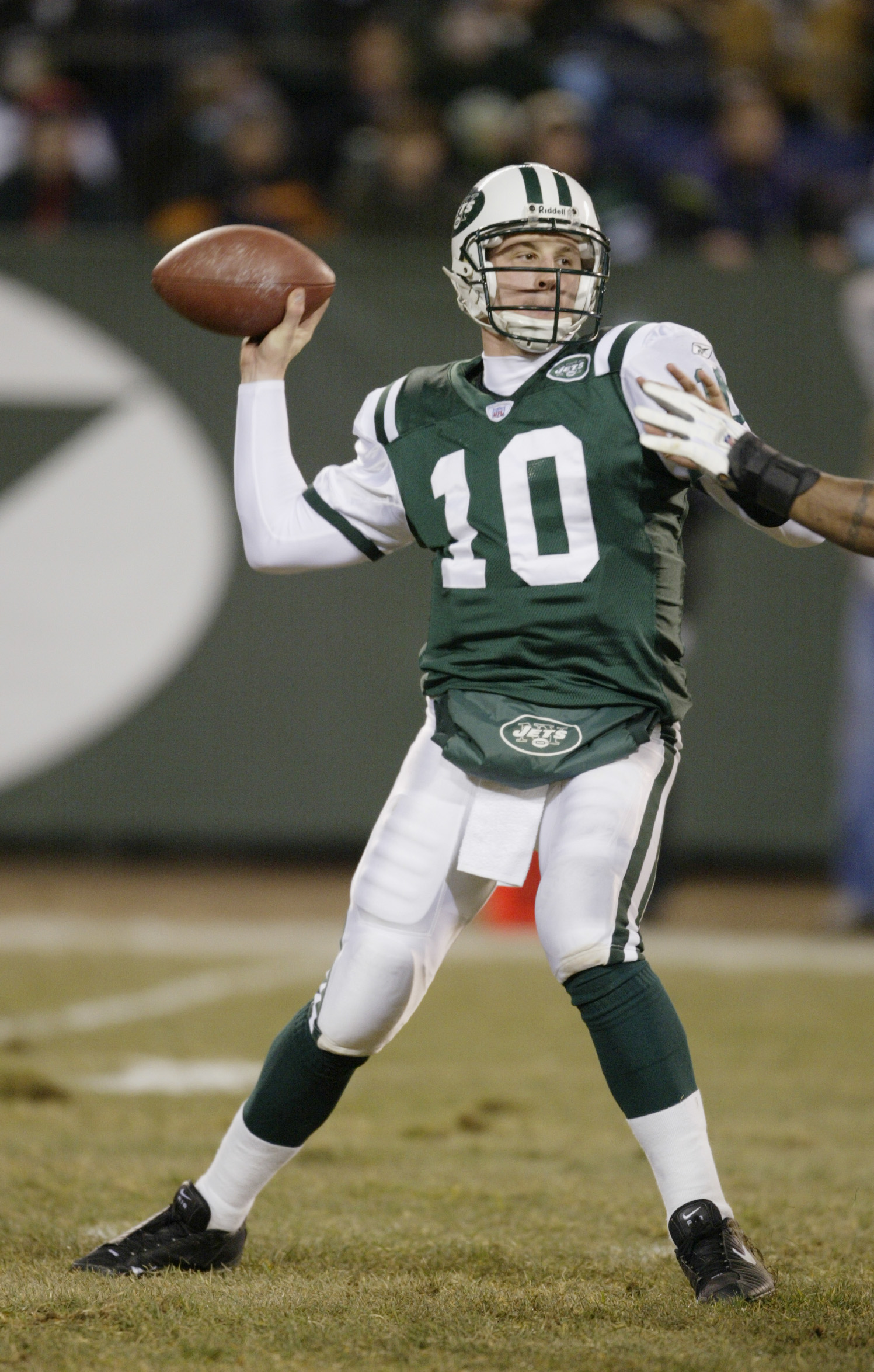 The New York Giants named Eli Manning, shown warming up for the game  against the Arizona Cardinals on Nov.14, 2004 in Tempe, AZ, as the starting  quarterback after the Giants lost in