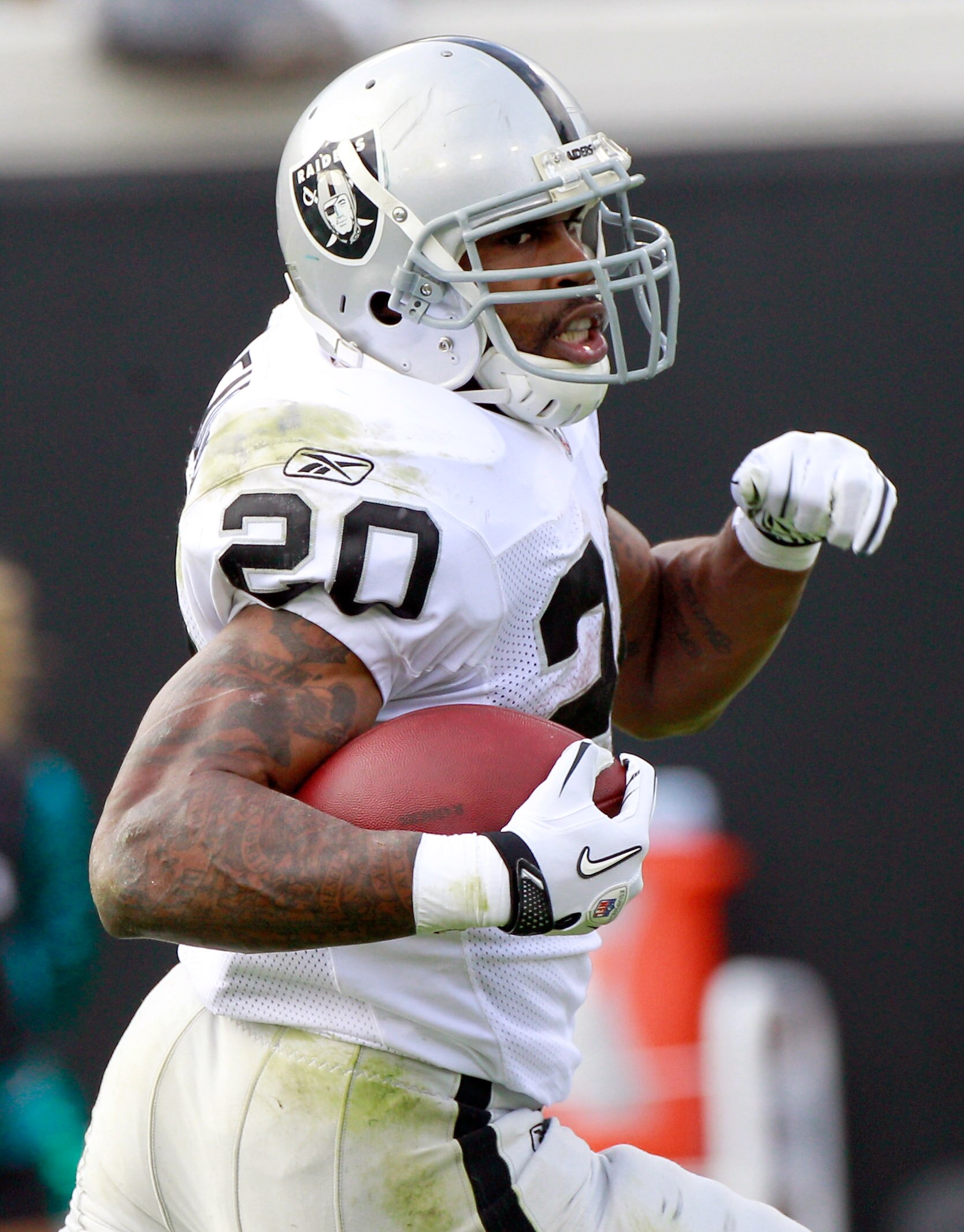 Fantasy Football: Darren McFadden and The Top Performers Of Week 14 | News, Scores, Highlights