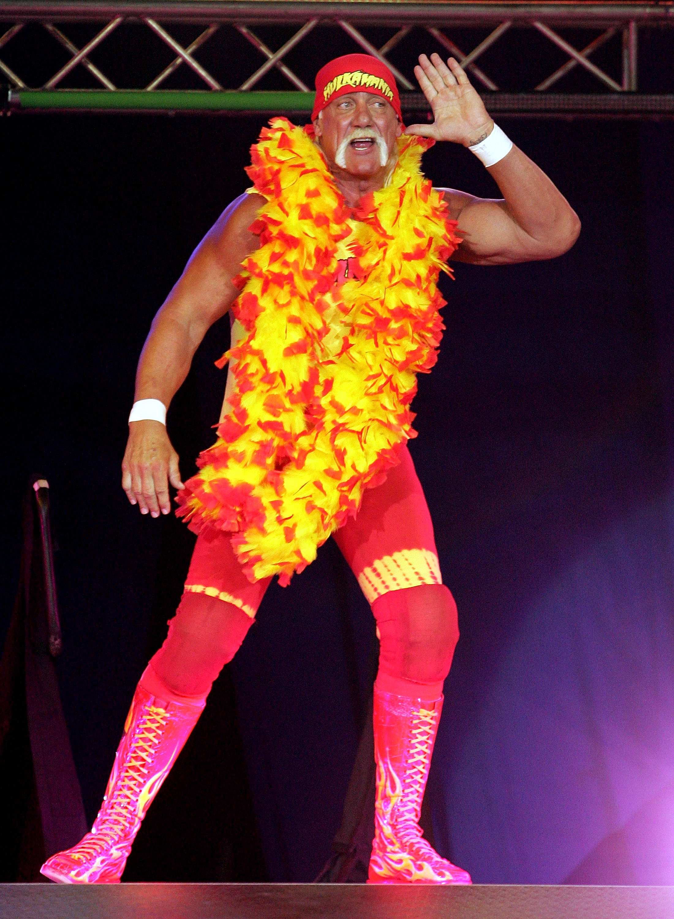 PERTH, AUSTRALIA - NOVEMBER 24:  Hulk Hogan enters the stage prior to his bout against Rick Flair during the Hulkamania Tour at the Burswood Dome on November 24, 2009 in Perth, Australia.  (Photo by Paul Kane/Getty Images)