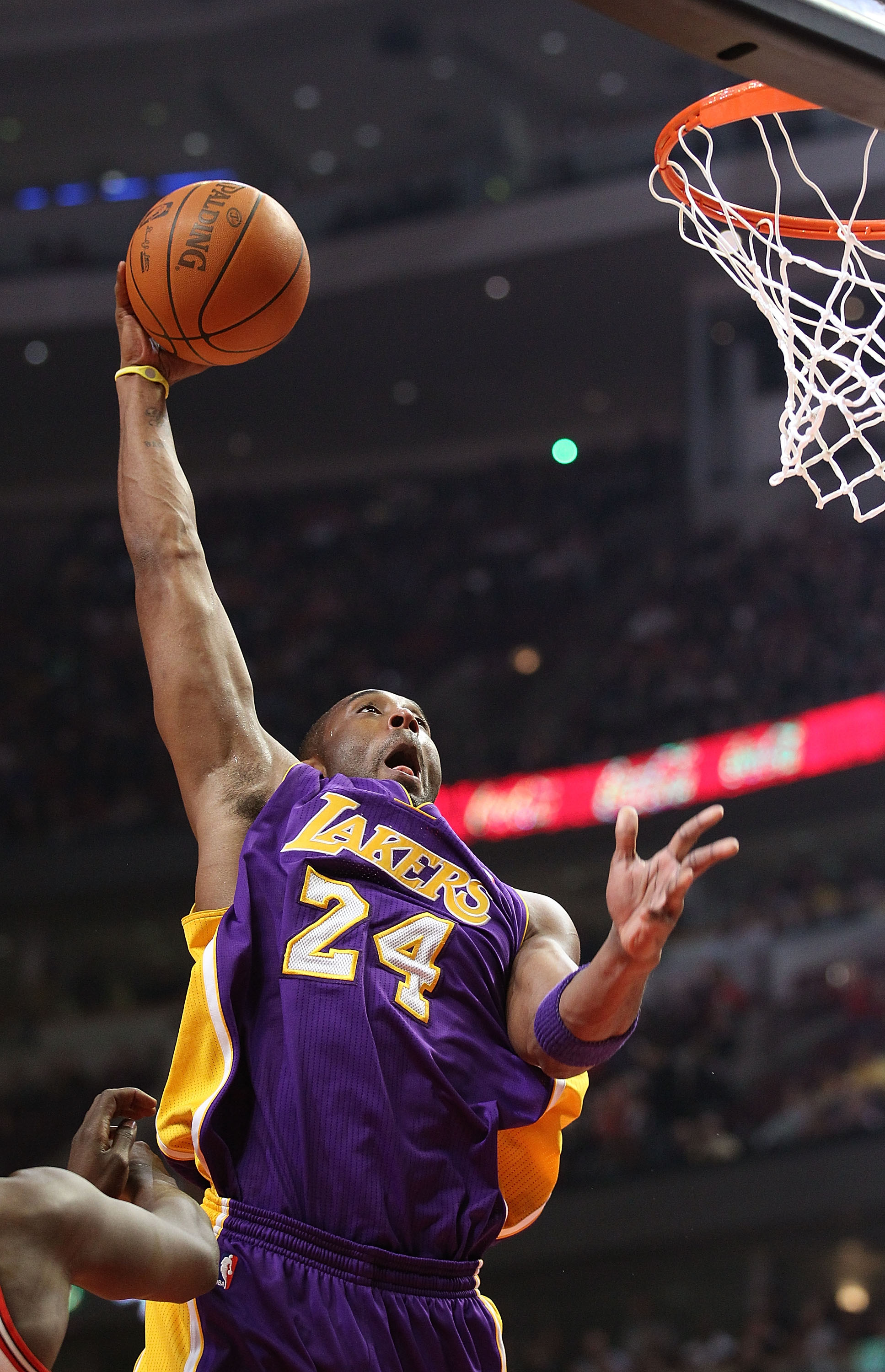 CHICAGO, IL - DECEMBER 10: Kobe Bryant #24 of the Los Angeles Lakers goes up for a dunk against the Chicago Bulls at the United Center on December 10, 2010 in Chicago, Illinois. NOTE TO USER: User expressly acknowledges and agrees that, by downloading and
