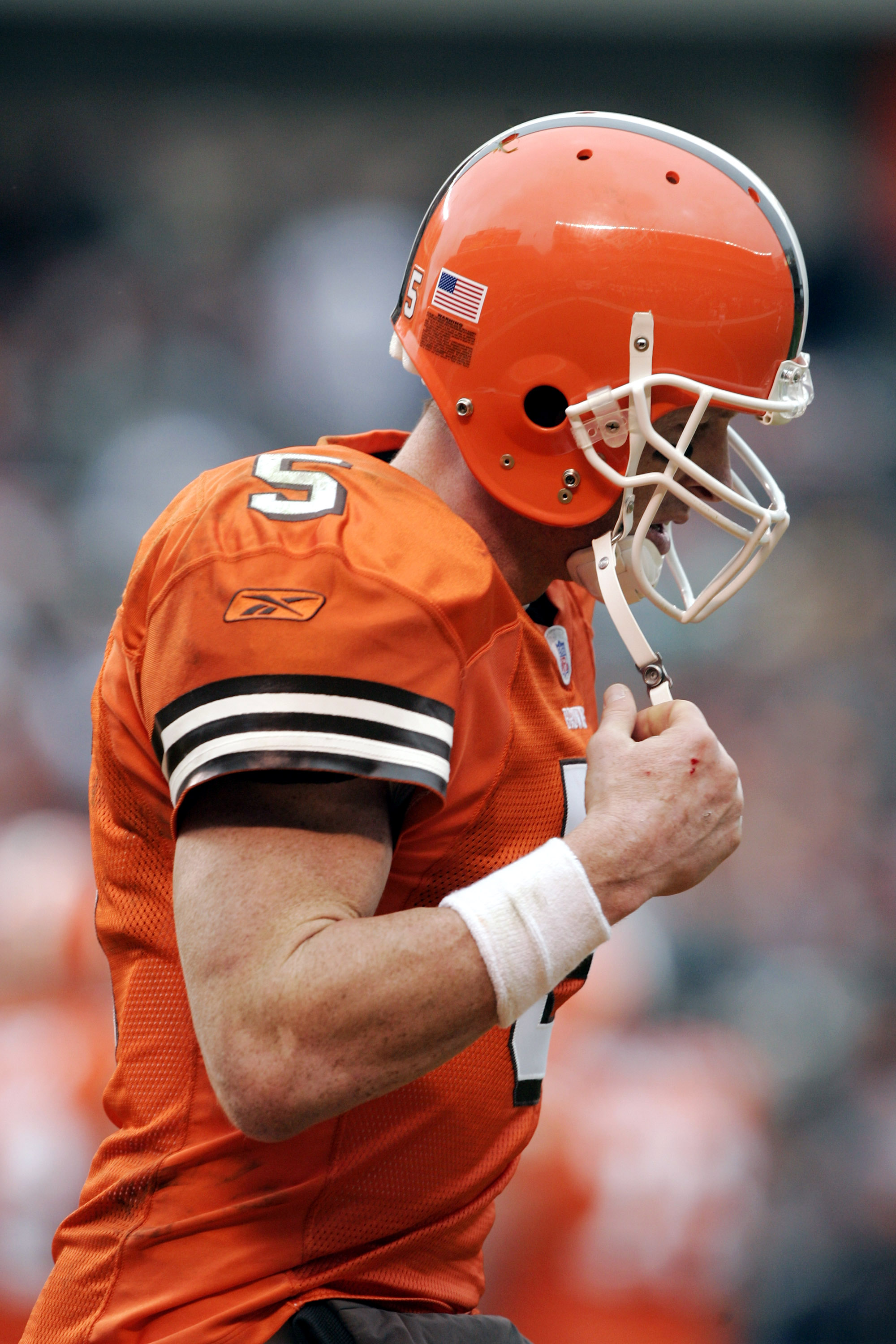 Browns debut throwback uniforms against Chicago Bears