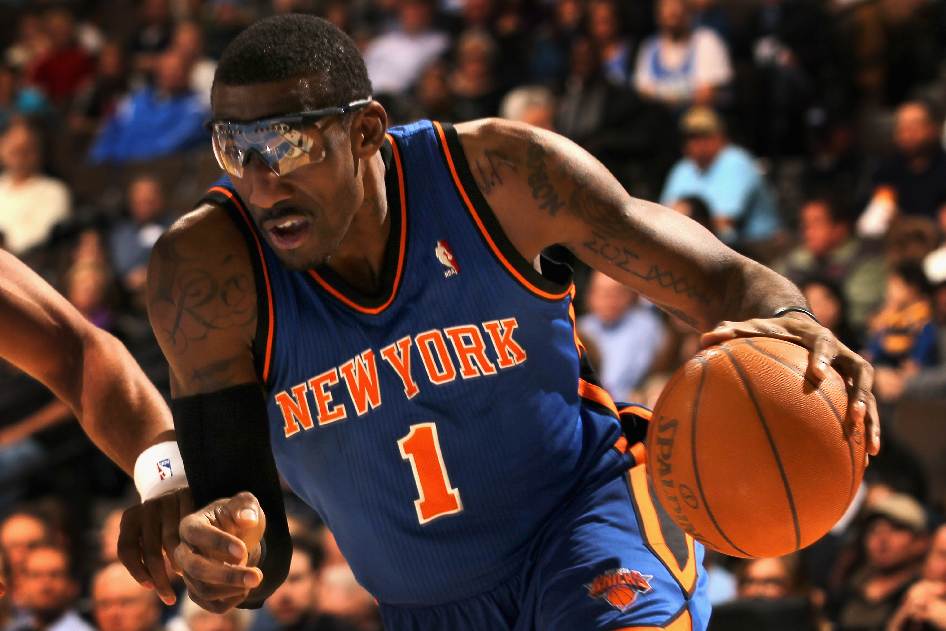 New York Knicks Amar'e Stoudemire dunks the basketball in the first half  against the Utah