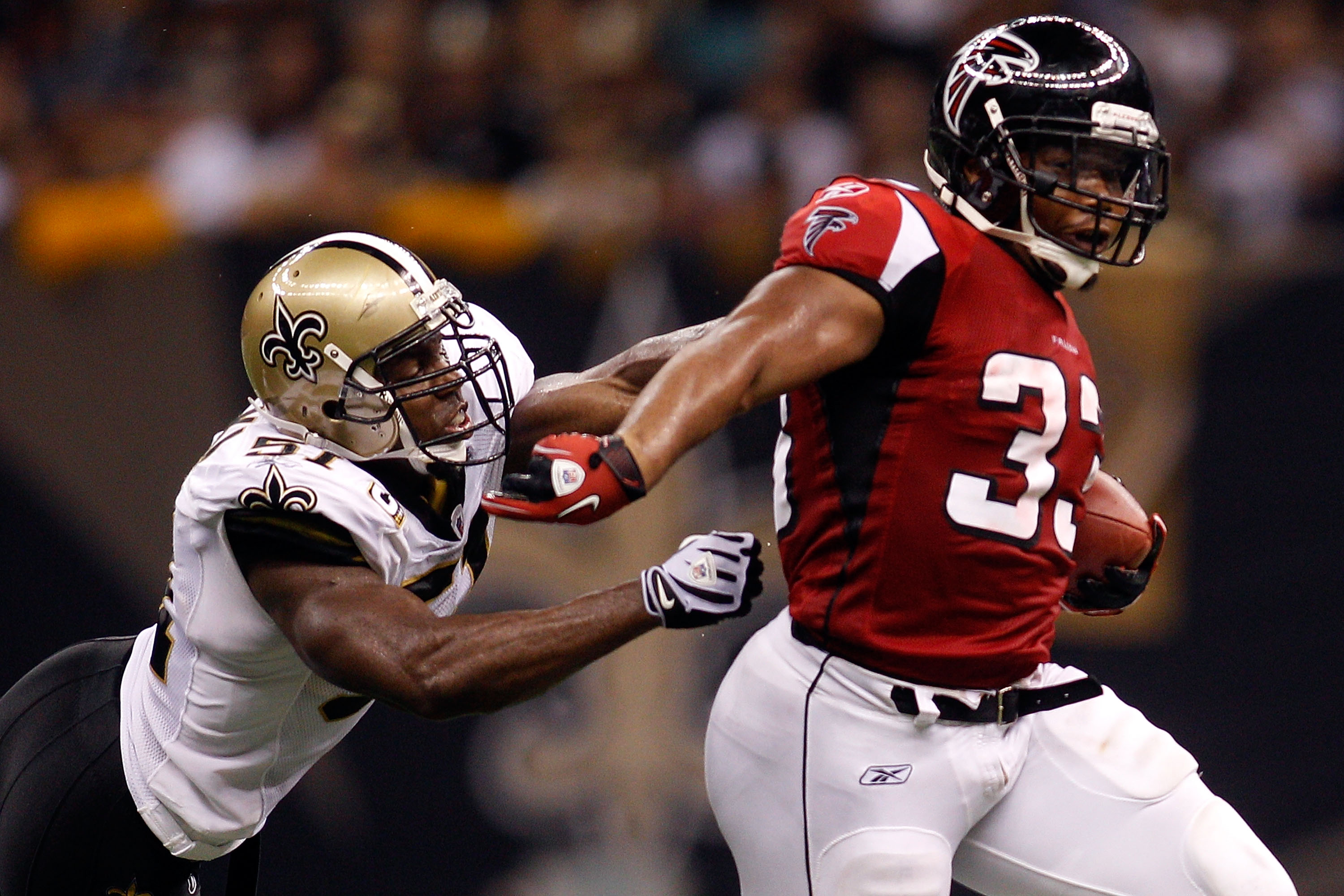 03 October 2010: Atlanta Falcons running back Michael Turner (33