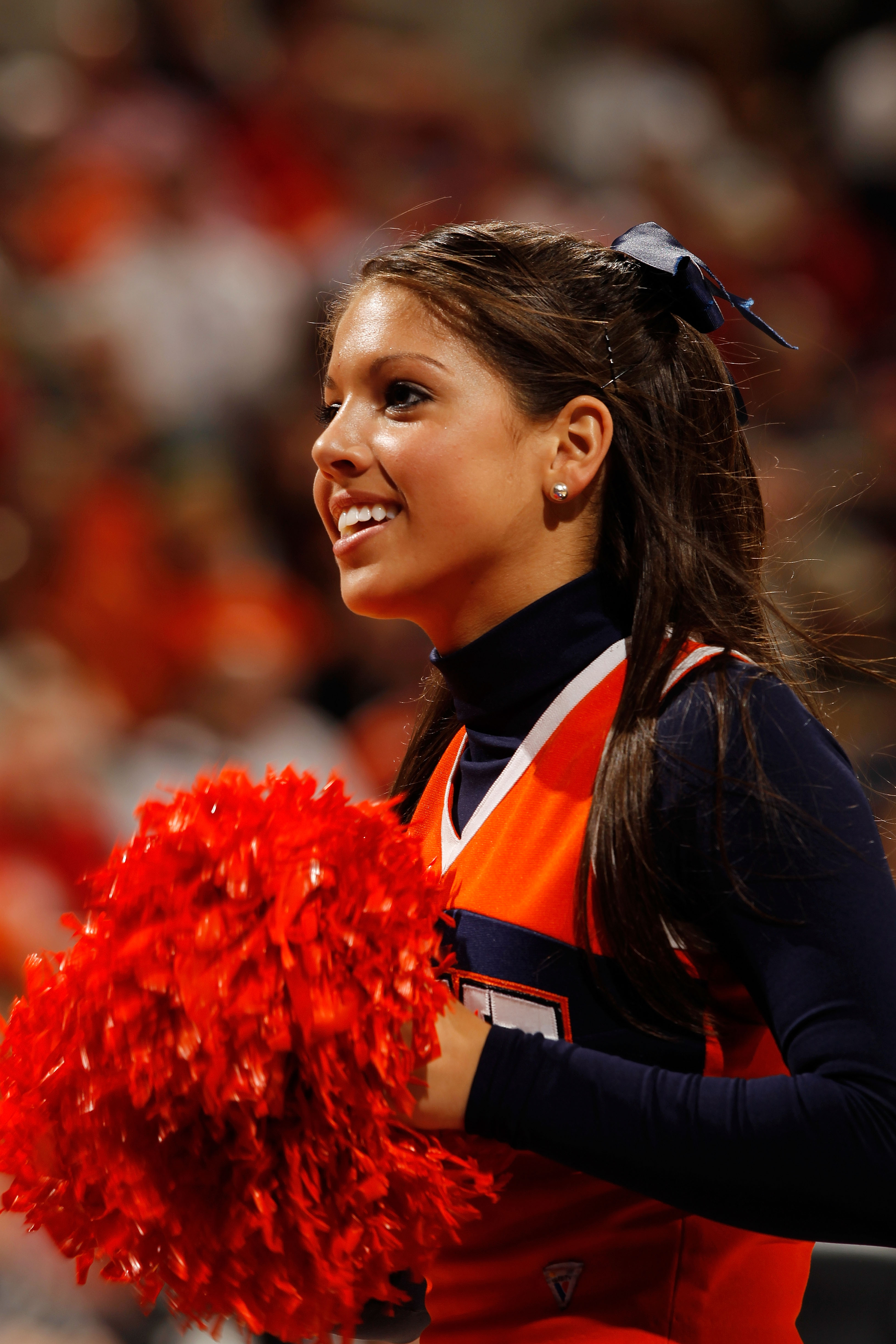 College Basketball's Top 25 Hottest Cheerleaders - Bleacher Report - Latest News, Videos and ...