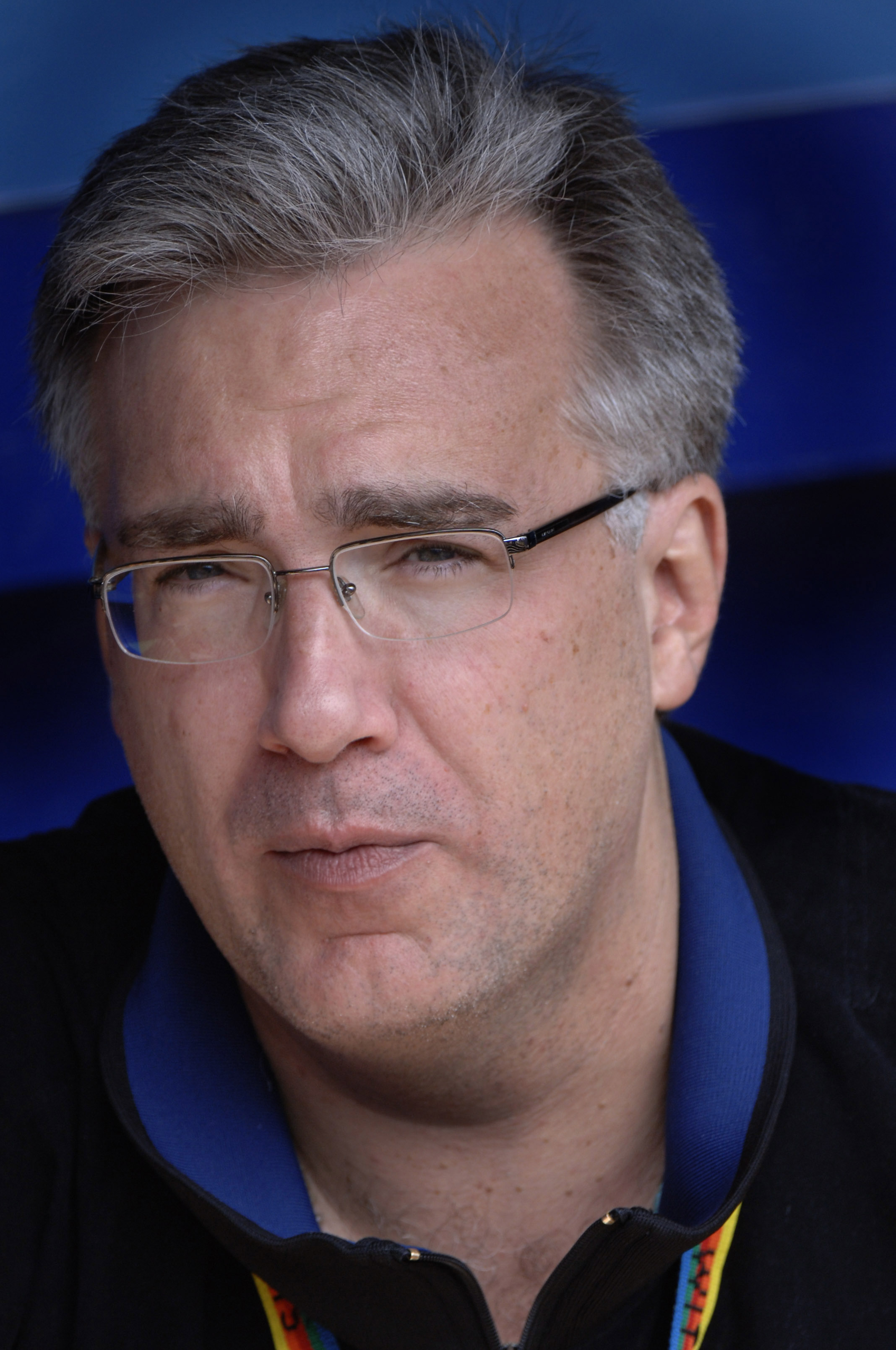 MSNBC commentator Keith Olbermann in the dugout before the Milwaukee Brewers play against the New York Mets, April 15, 2006 at Shea Stadium.   The Brewers defeated the Mets 8 - 2. (Photo by A. Messerschmidt/Getty Images)