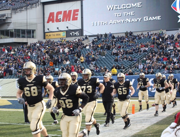 Army Team Runs out for Warm-Ups