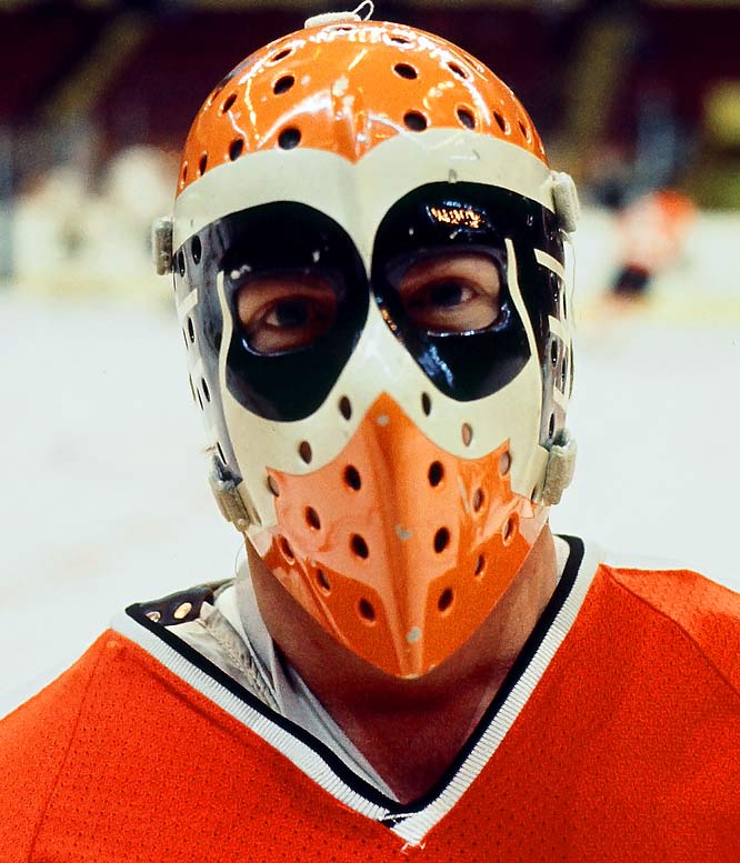 The evolution of the NHL goalie mask 