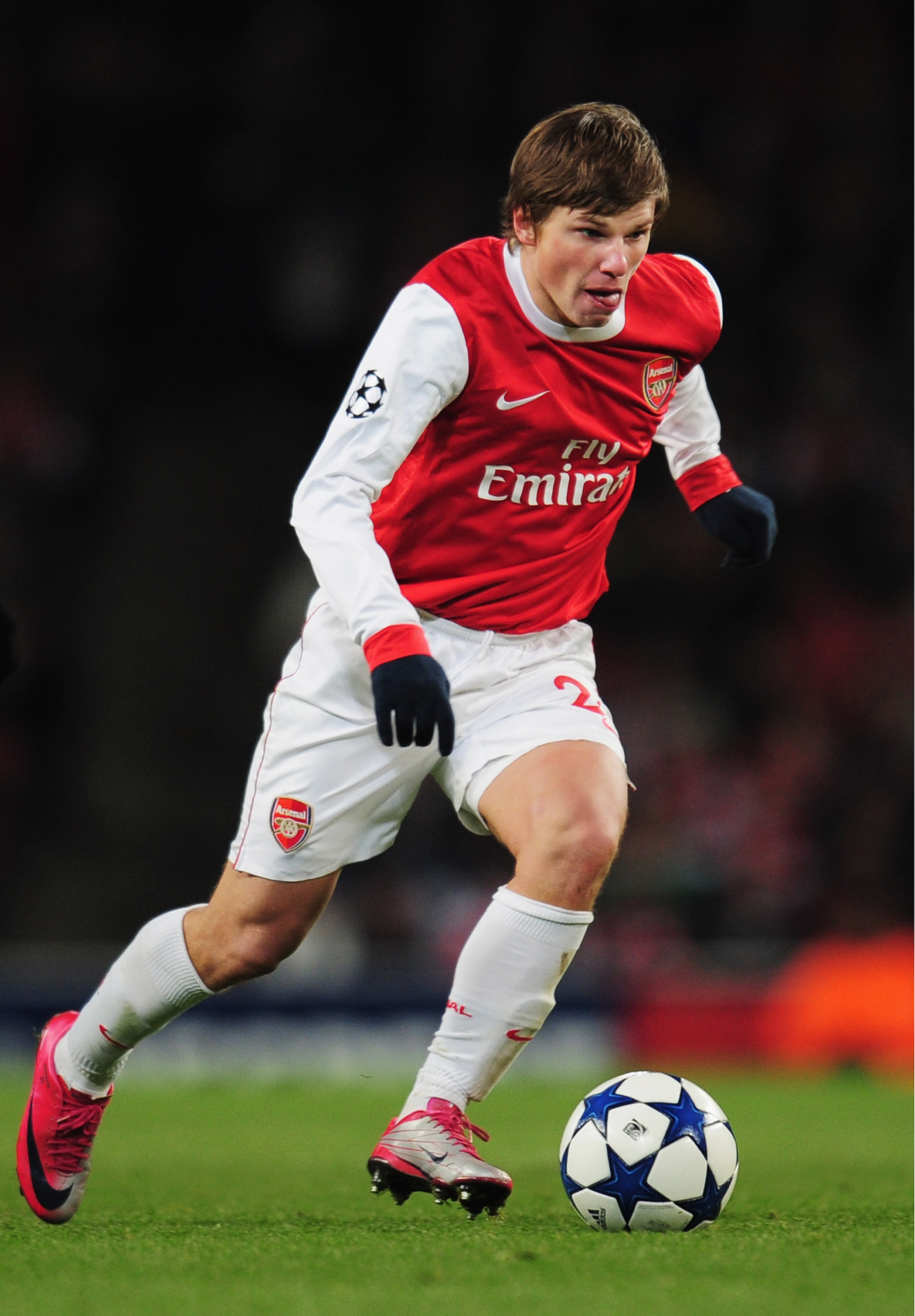 LONDON, ENGLAND - DECEMBER 08:  Andrey Arshavin of Arsenal in action during the UEFA Champions League Group H match between Arsenal and FK Partizan Belgrade at the Emirates Stadium on December 8, 2010 in London, England.  (Photo by Shaun Botterill/Getty I