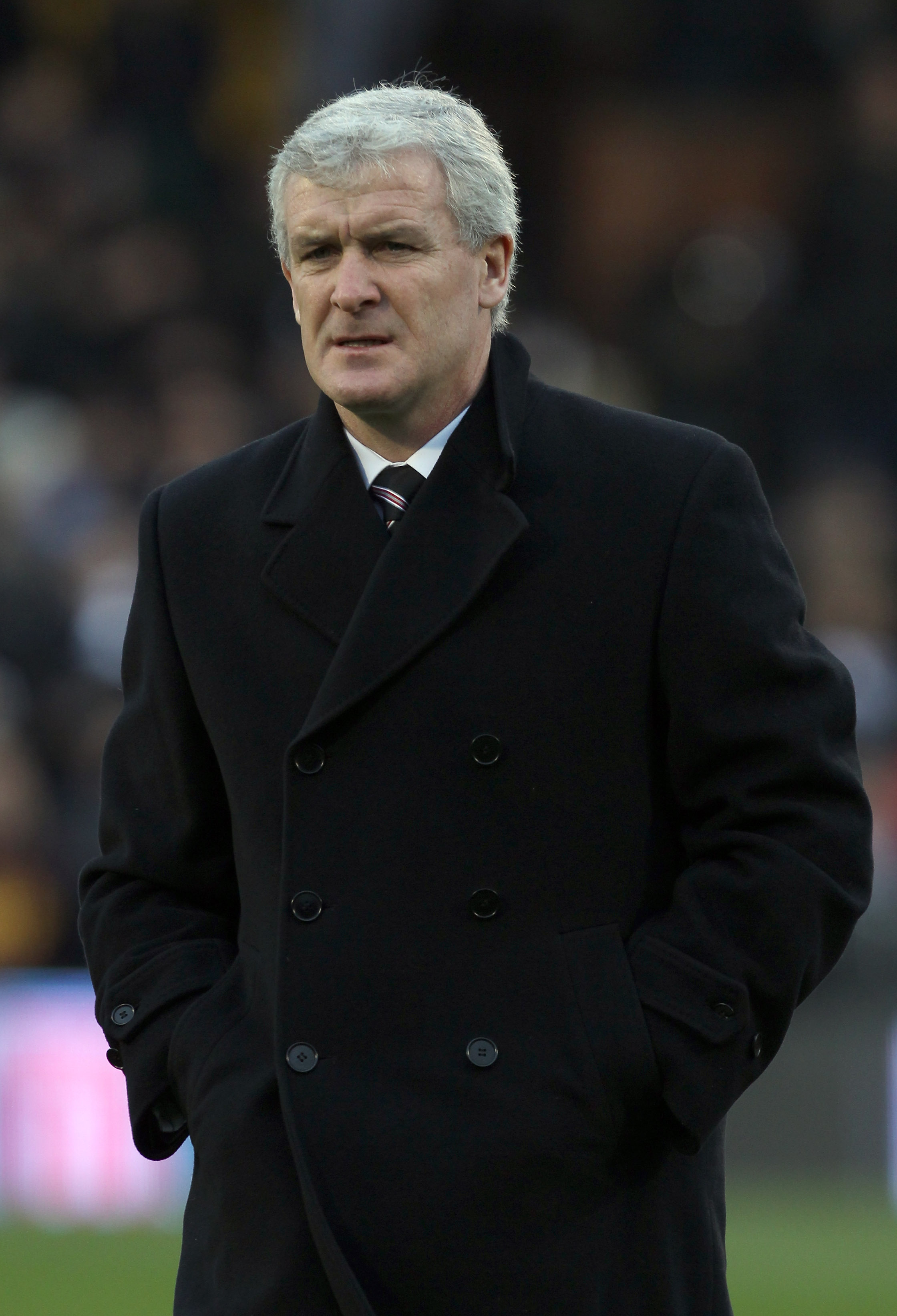 LONDON, ENGLAND - NOVEMBER 27:  Fulham manager Mark Hughes looks on at during the Barclays Premier League match between Fulham and Birmingham City at Craven Cottage on November 27, 2010 in London, England.  (Photo by Ian Walton/Getty Images)