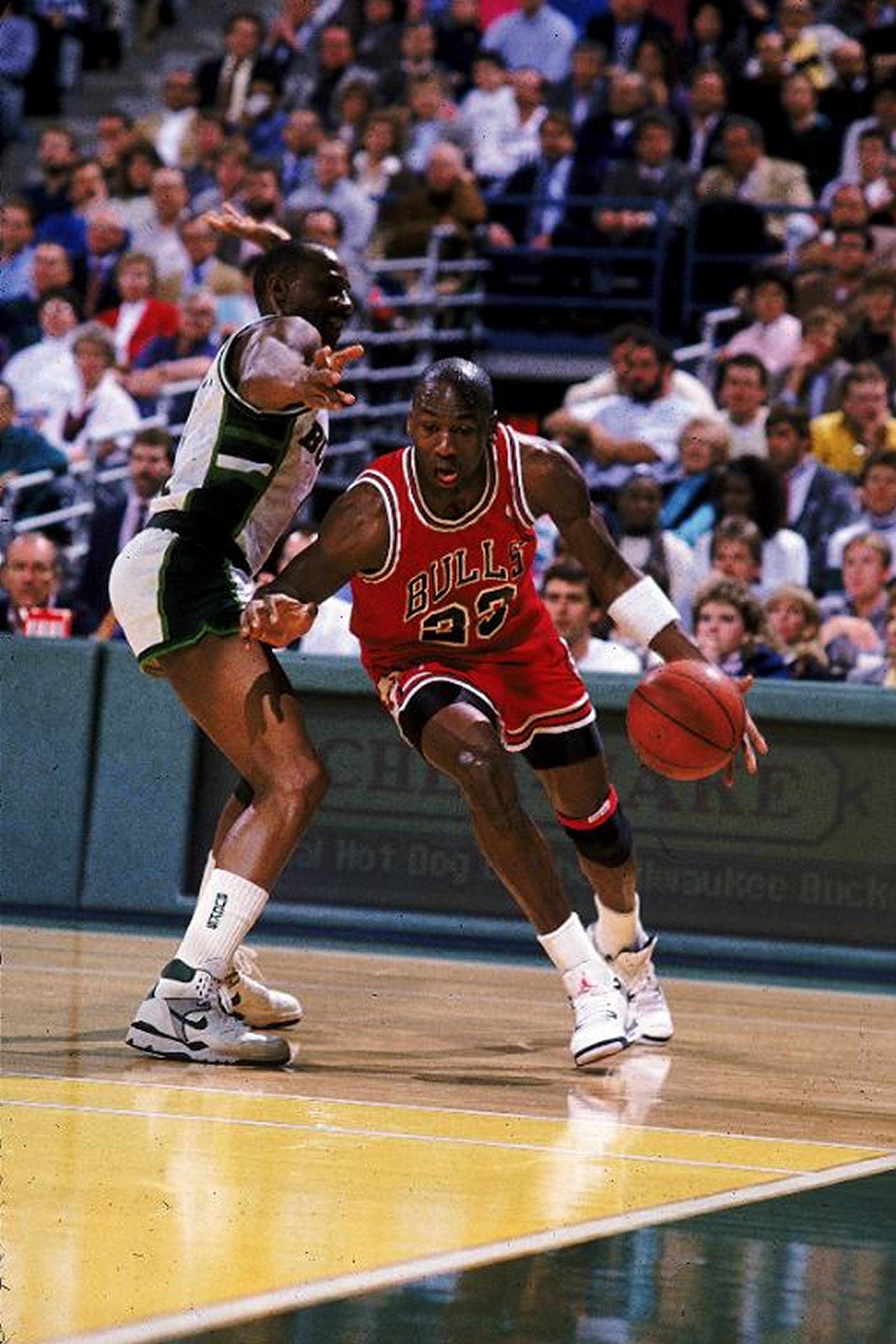 Kobe Bryant Vs Michael Jordan: Season By Season Points Per Game ...