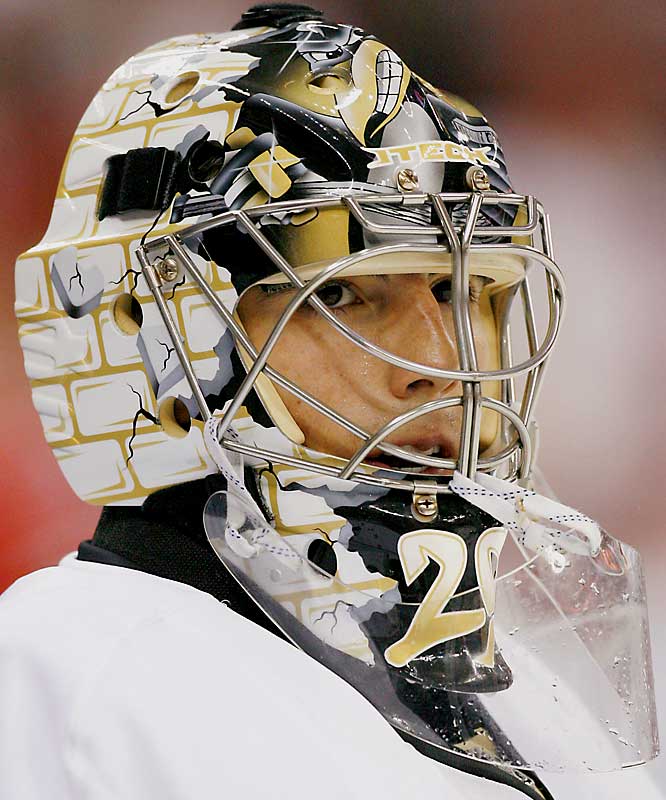 For Many Goalies, Masks Are an Artful Identity - The New York Times