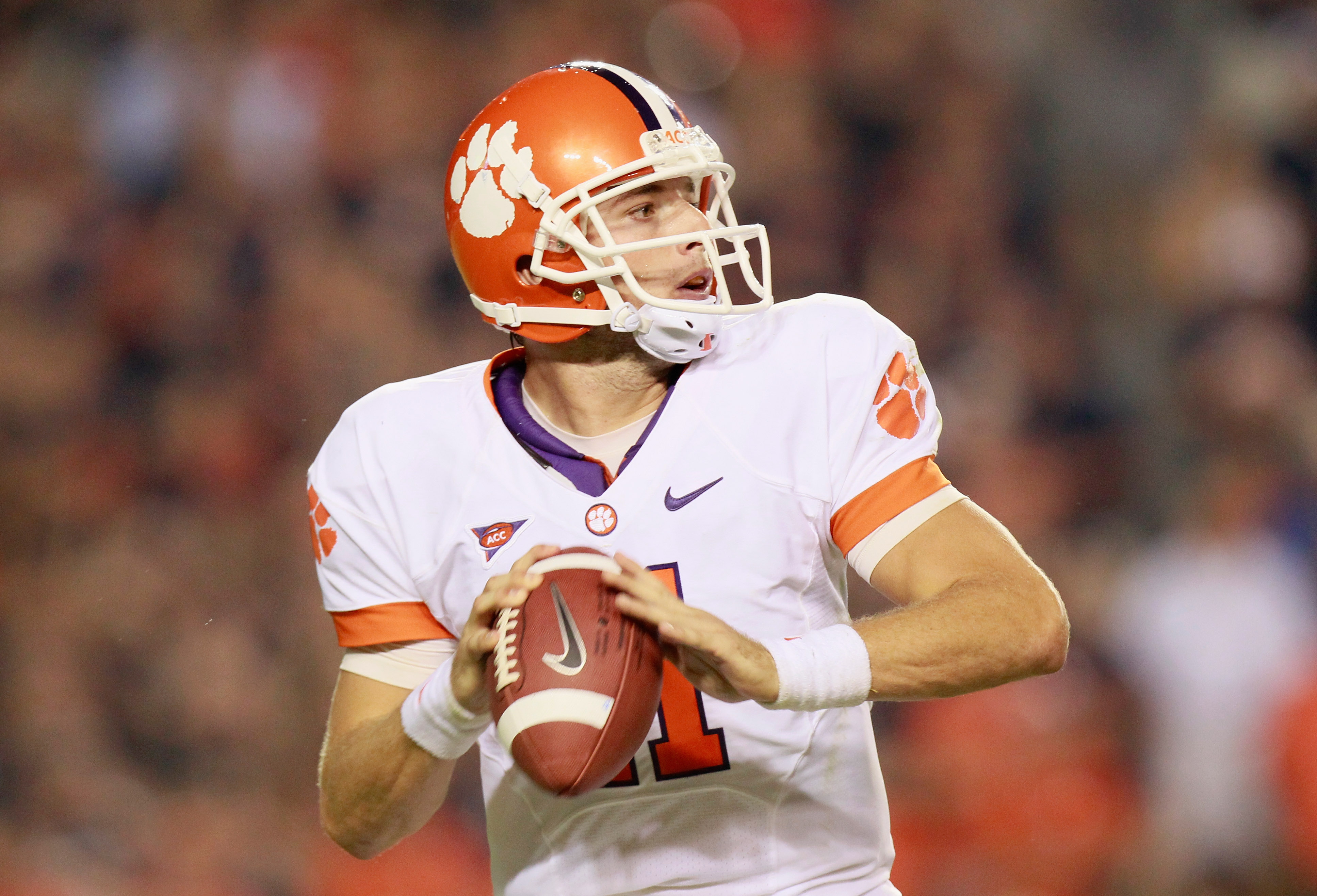 AUBURN, AL - SEPTEMBER 18: Quarterback Kyle Parker #11 of the Clemson Tigers against the Auburn Tigers at Jordan-Hare Stadium on September 18, 2010 in Auburn, Alabama. (Photo by Kevin C. Cox/Getty Images)