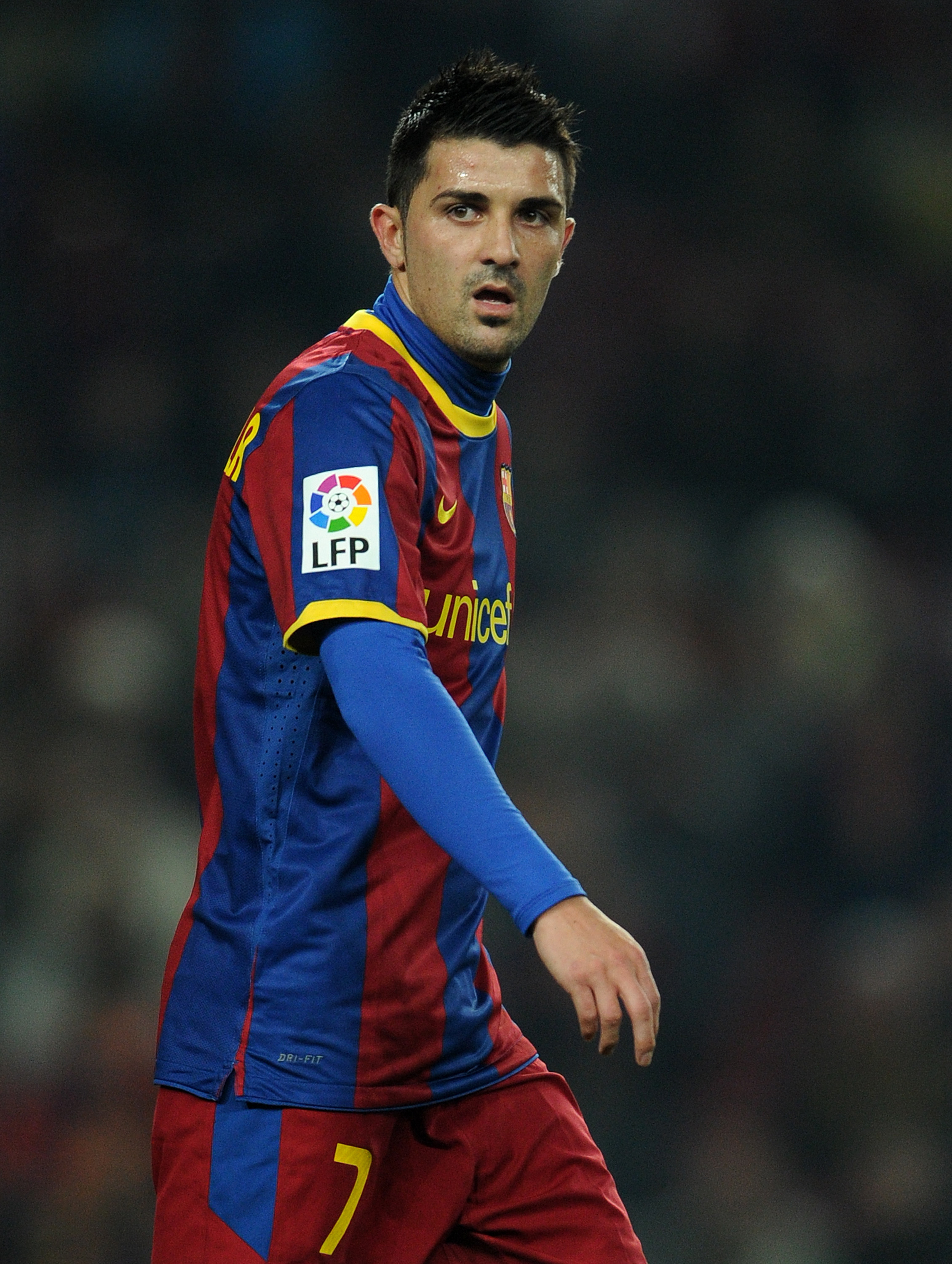 BARCELONA, SPAIN - DECEMBER 21:  David Villa of Barcelona looks on during the round of last 16 Copa del Rey match between FC Barcelona and Athletic Bilbao at the Camp Nou stadium on December 21, 2010 in Barcelona, Spain.  (Photo by Jasper Juinen/Getty Ima
