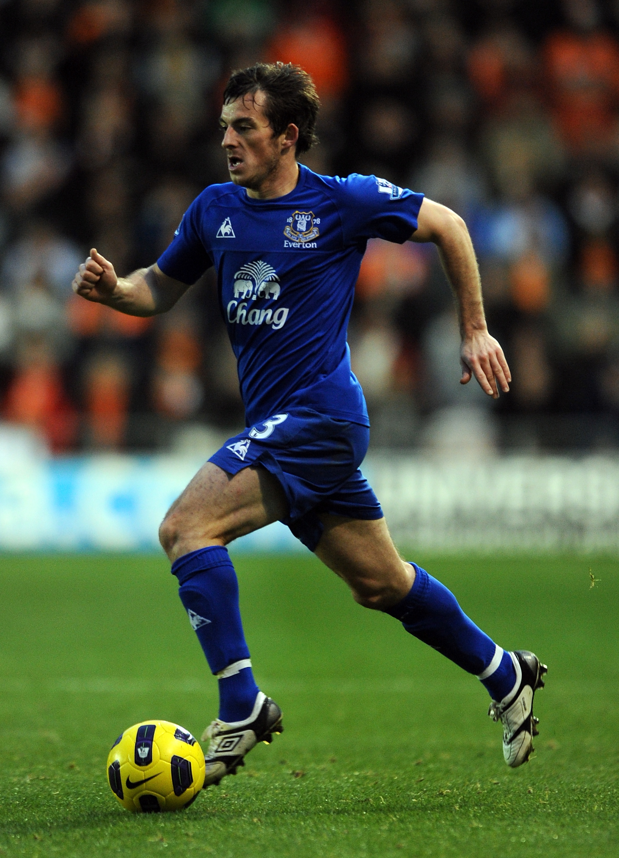 BLACKPOOL, ENGLAND - NOVEMBER 06:  Leighton Baines of Everton during the Barclays Premier League match between Blackpool and Everton at Bloomfield Road on November 6, 2010 in Blackpool, England.  (Photo by Chris Brunskill/Getty Images)