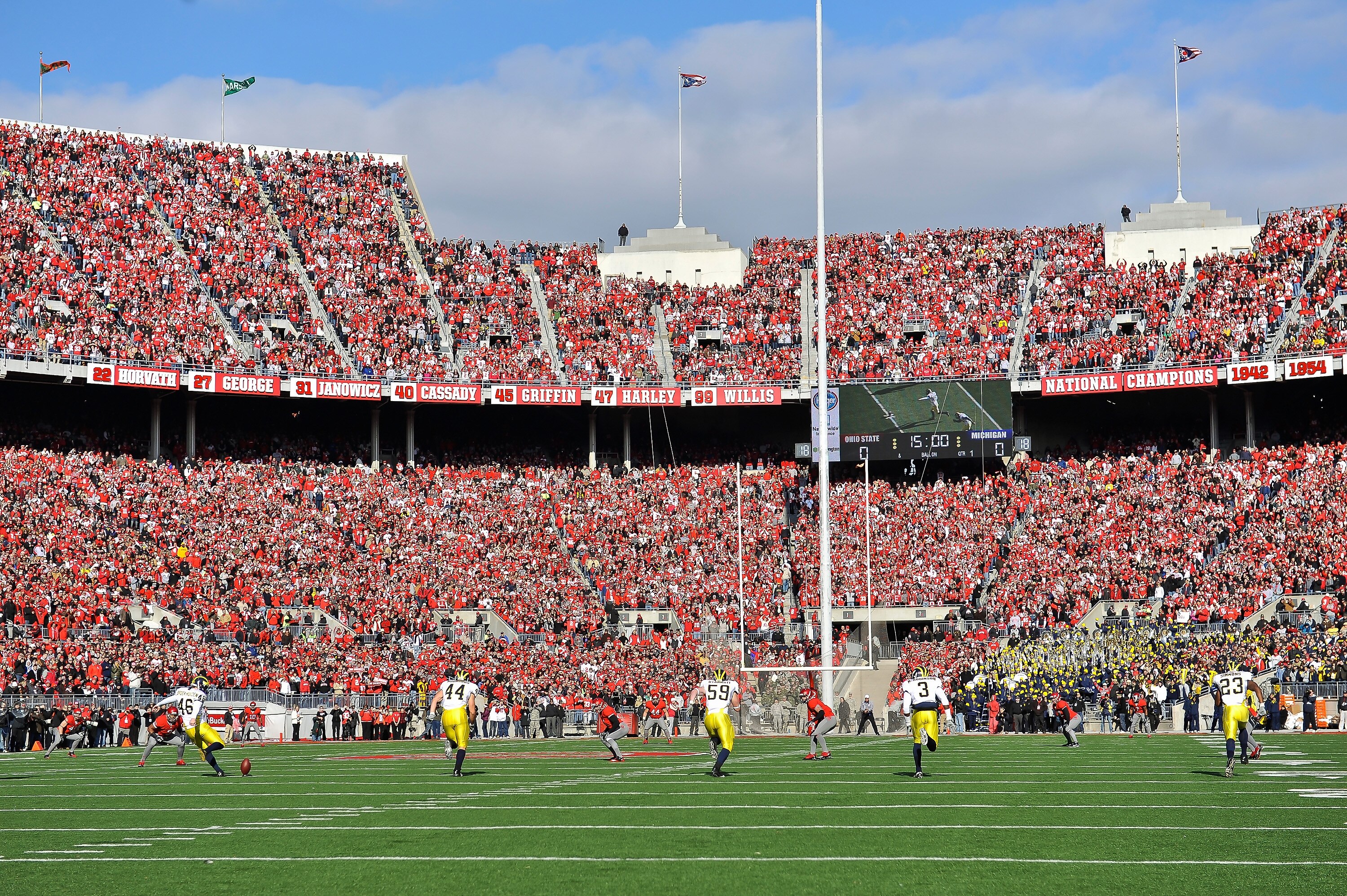 COLUMBUS, OH - NOVEMBER 27:  The Michigan Wolverines kick off to the Ohio State Buckeyes at Ohio Stadium on November 27, 2010 in Columbus, Ohio.  (Photo by Jamie Sabau/Getty Images)