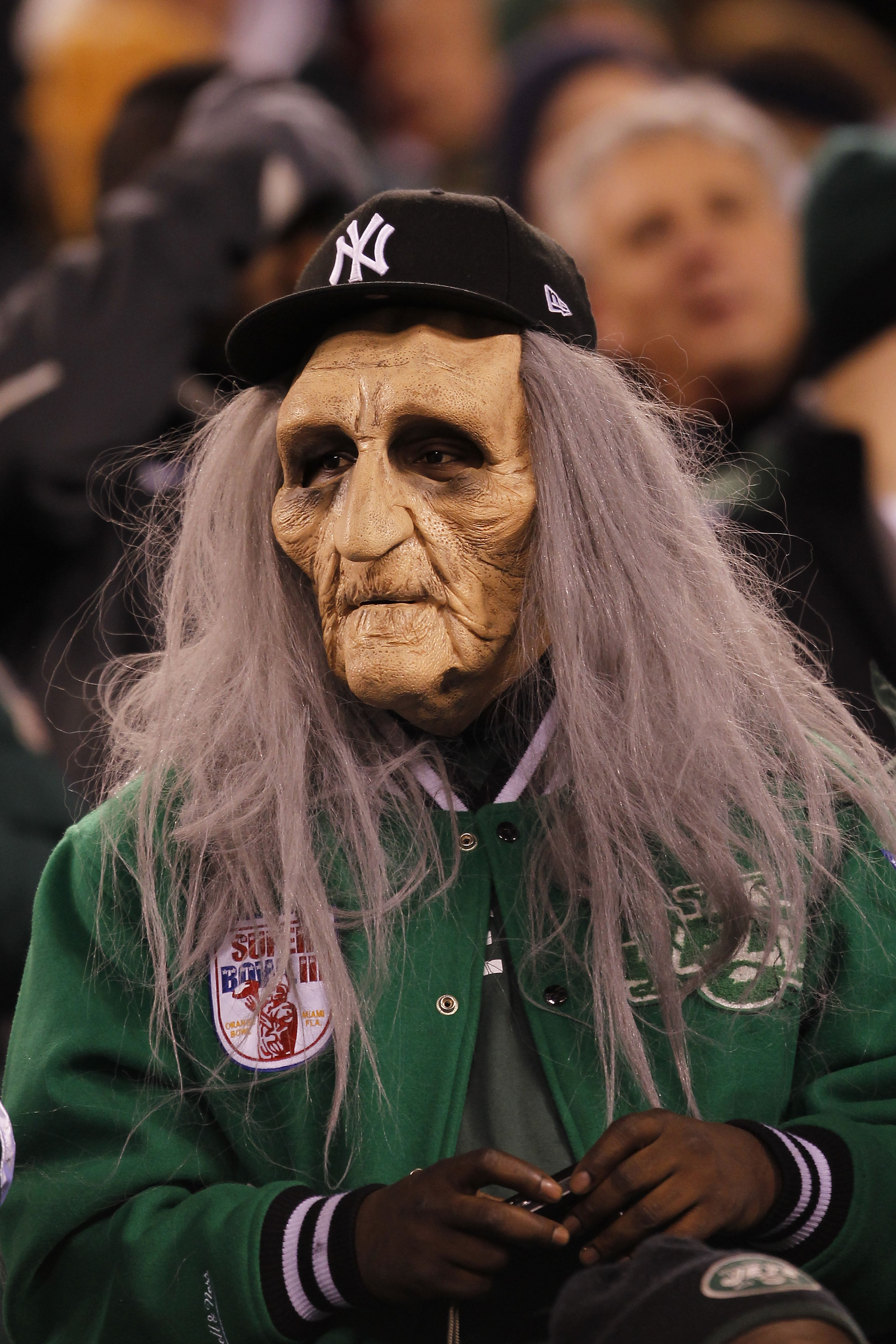 Look: Jets Fan's Halloween Costume Is Going Viral Today - The Spun: What's  Trending In The Sports World Today