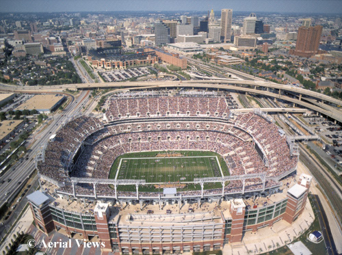 Should Ravens Add a Retractable Roof at M&T Bank Stadium?