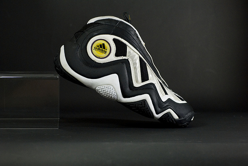Kobe Bryant: A Trip Through the Basketball Shoes of the Black Mamba ...