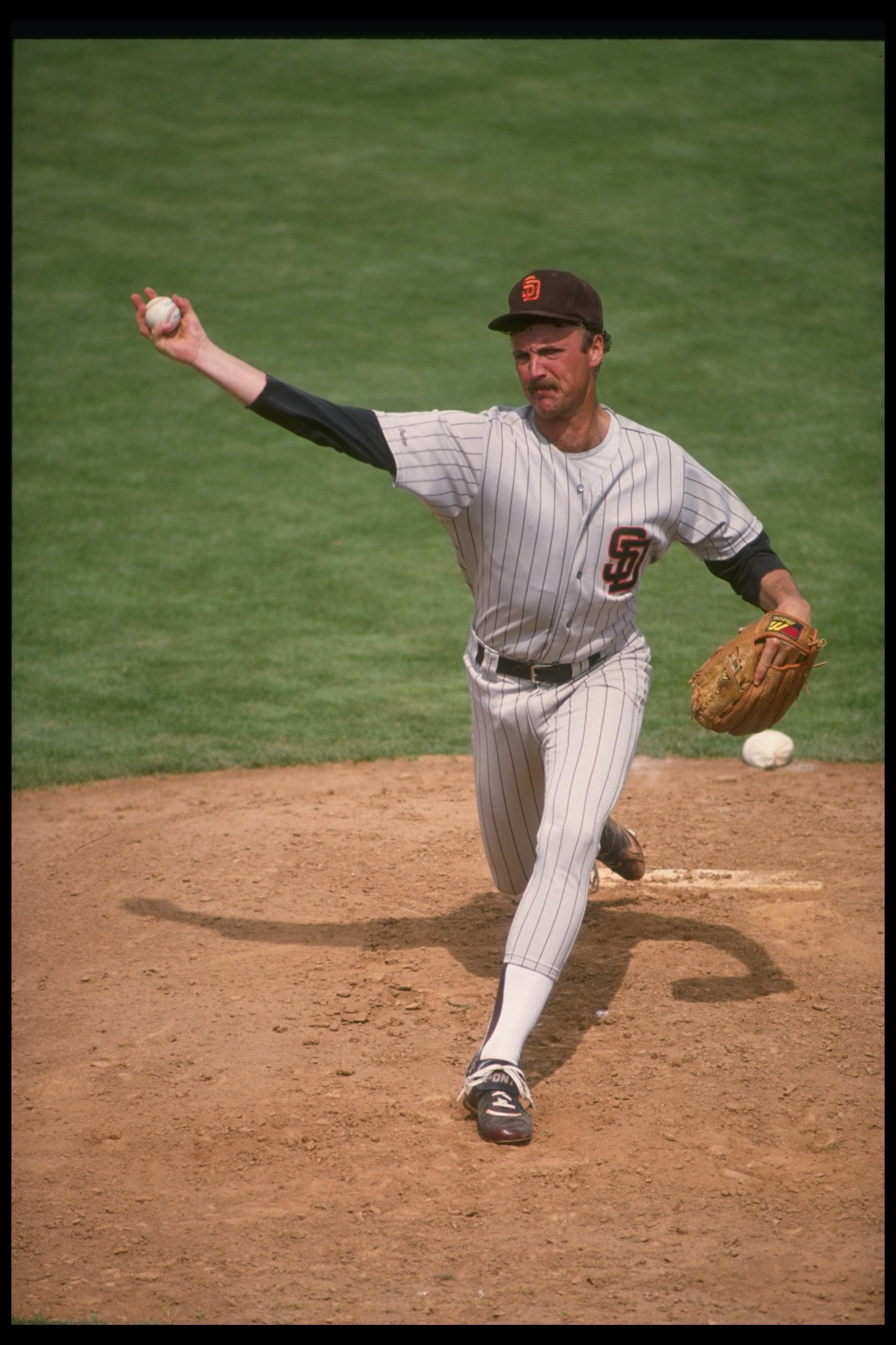 1990:  Pitcher Ed Whitson of the San Diego Padres throws a pitch during a game at Jack Murphy Stadium in San Diego, California. Mandatory Credit: Ken Levine  /Allsport