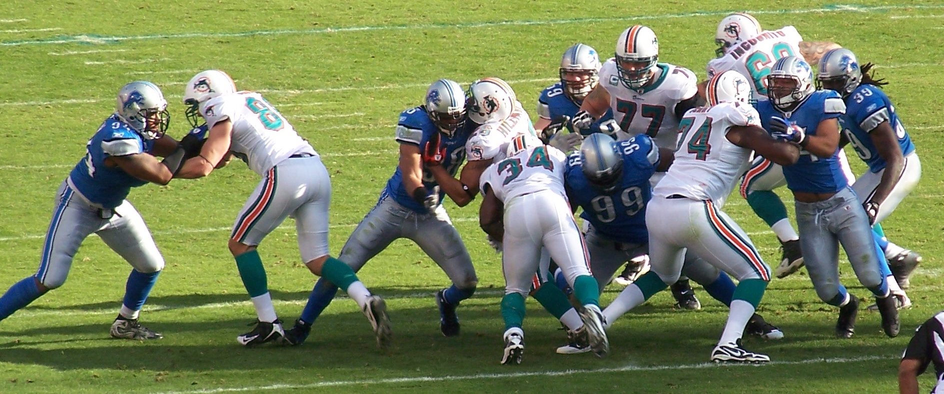 Photo: DETROIT LIONS VS MIAMI DOLPHINS - DEP2006112306 