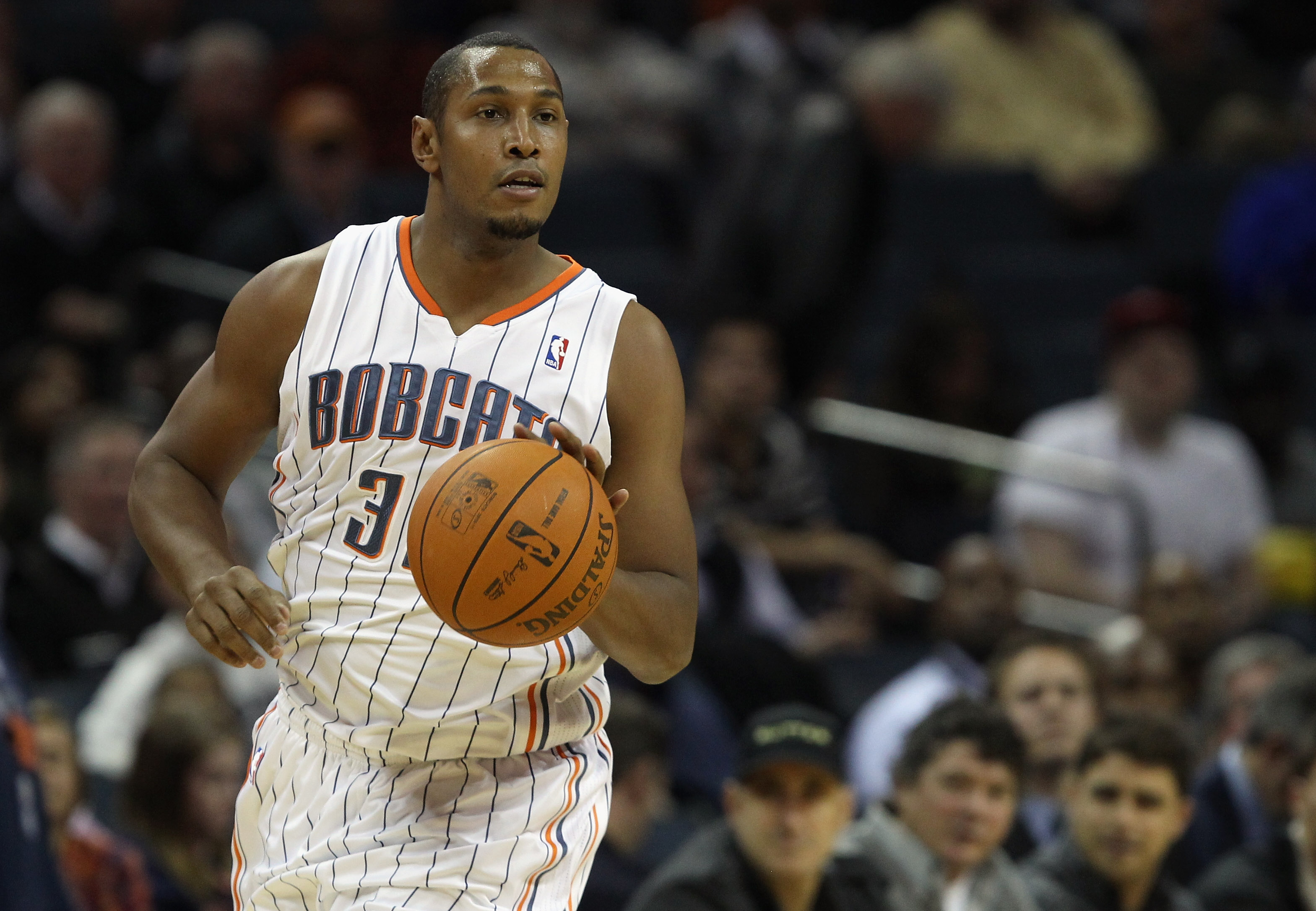 CHARLOTTE, NC - NOVEMBER 08:  Boris Diaw #32 of the Charlotte Bobcats against the San Antonio Spurs during their game at Time Warner Cable Arena on November 8, 2010 in Charlotte, North Carolina.  NOTE TO USER: User expressly acknowledges and agrees that,