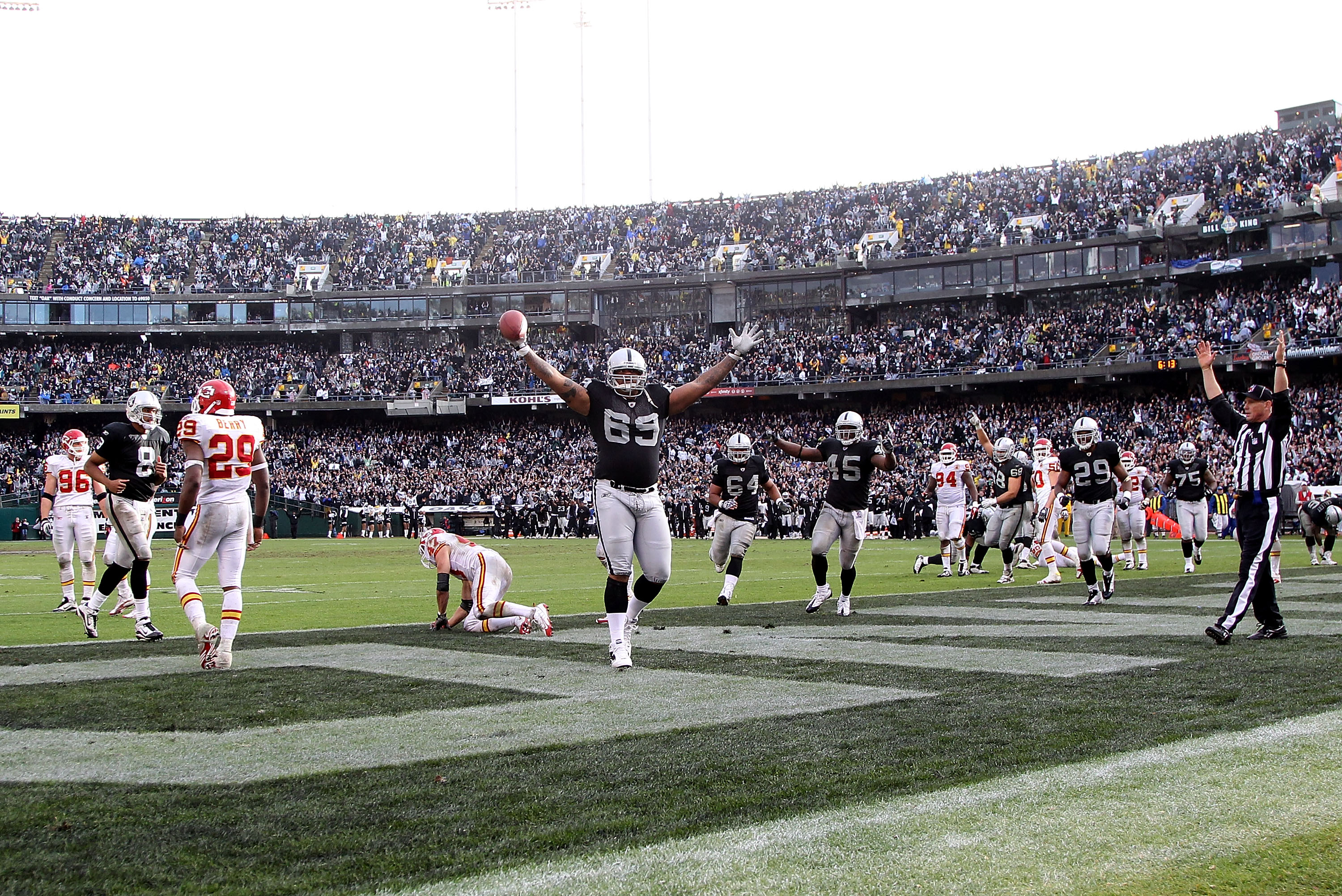 Why The Oakland Raiders Should Beat The Kansas City Chiefs To Finish .500, News, Scores, Highlights, Stats, and Rumors