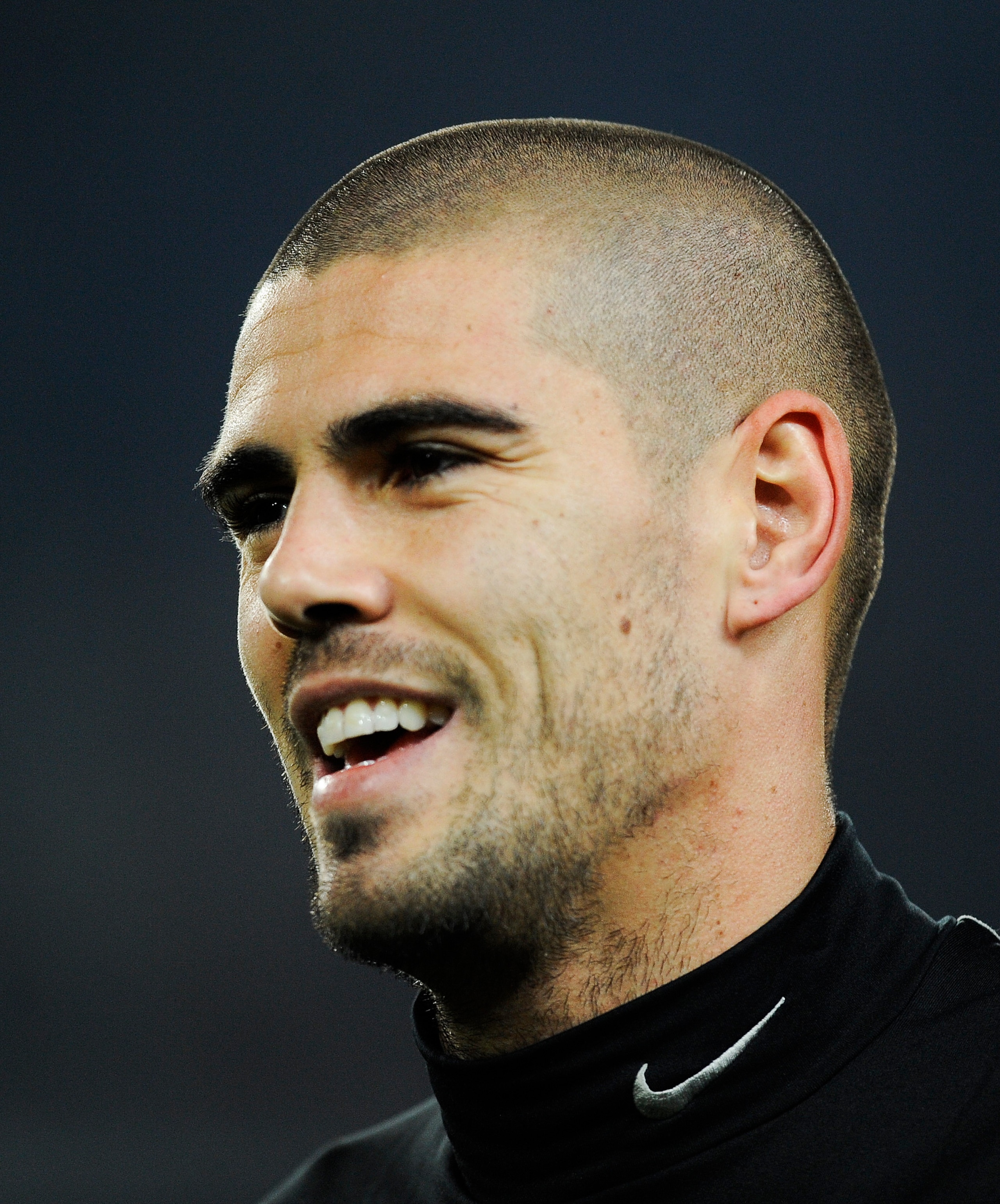 BARCELONA, SPAIN - DECEMBER 12: Victor Valdes of Barcelona looks on during the warm up prior the La Liga match between Barcelona and Real Sociedad at Camp Nou Stadium on December 12, 2010 in Barcelona, Spain. Barcelona won the match 5-0. (Photo by David BARCELONA, SPAIN - DECEMBER 12: Victor Valdes of Barcelona looks on during the warm up prior the La Liga match between Barcelona and Real Sociedad at Camp Nou Stadium on December 12, 2010 in Barcelona, Spain. Barcelona won the match 5-0. (Photo by David