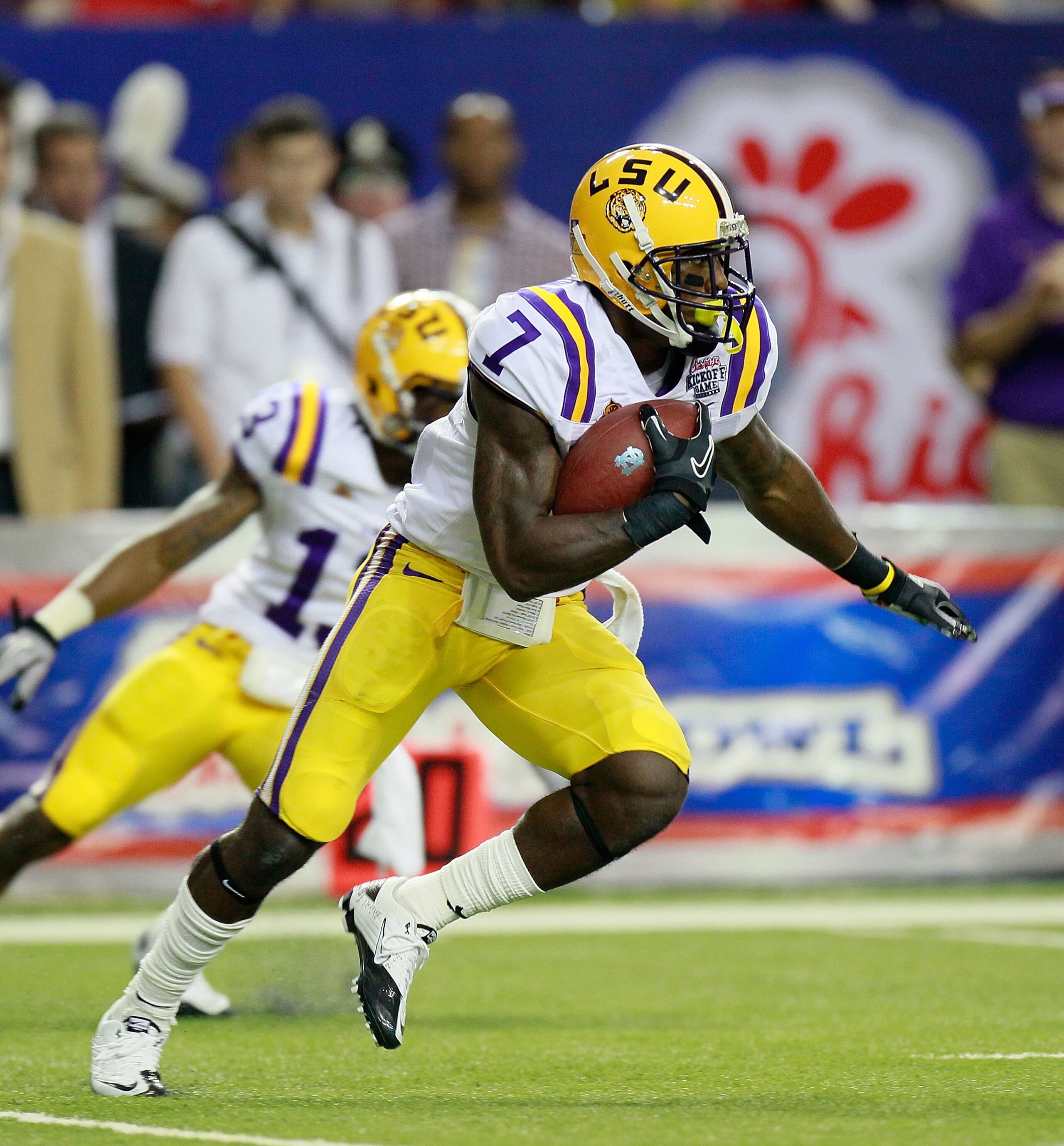 ATLANTA - SEPTEMBER 04:  Patrick Peterson #7 of the LSU Tigers against of the North Carolina Tar Heels during the Chick-fil-A Kickoff Game at Georgia Dome on September 4, 2010 in Atlanta, Georgia.  (Photo by Kevin C. Cox/Getty Images)
