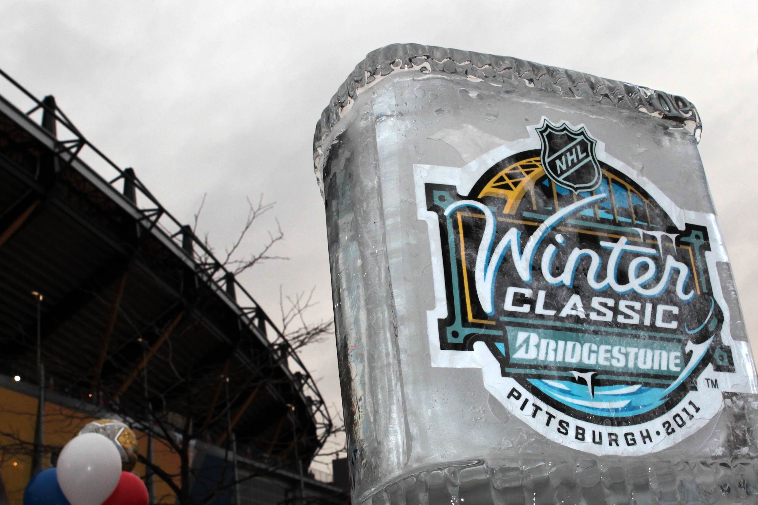 PITTSBURGH, PA - JANUARY 01:  An ice sculpture is seen prior to the start of the 2011 NHL Bridgestone Winter Classic at Heinz Field on January 1, 2011 in Pittsburgh, Pennsylvania.  (Photo by Jamie Squire/Getty Images)