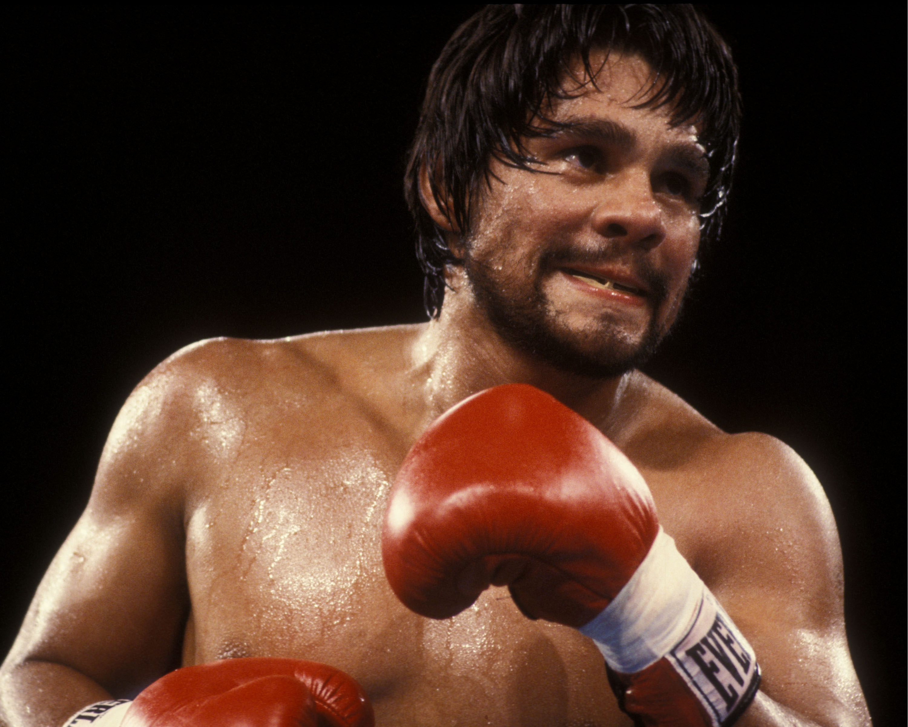 Boxer Roberto Duran sets to unload a punch during a 1983 fight at the Orange Bowl, Miami, Florida. (Photo by Al Messerschmidt/WireImage)