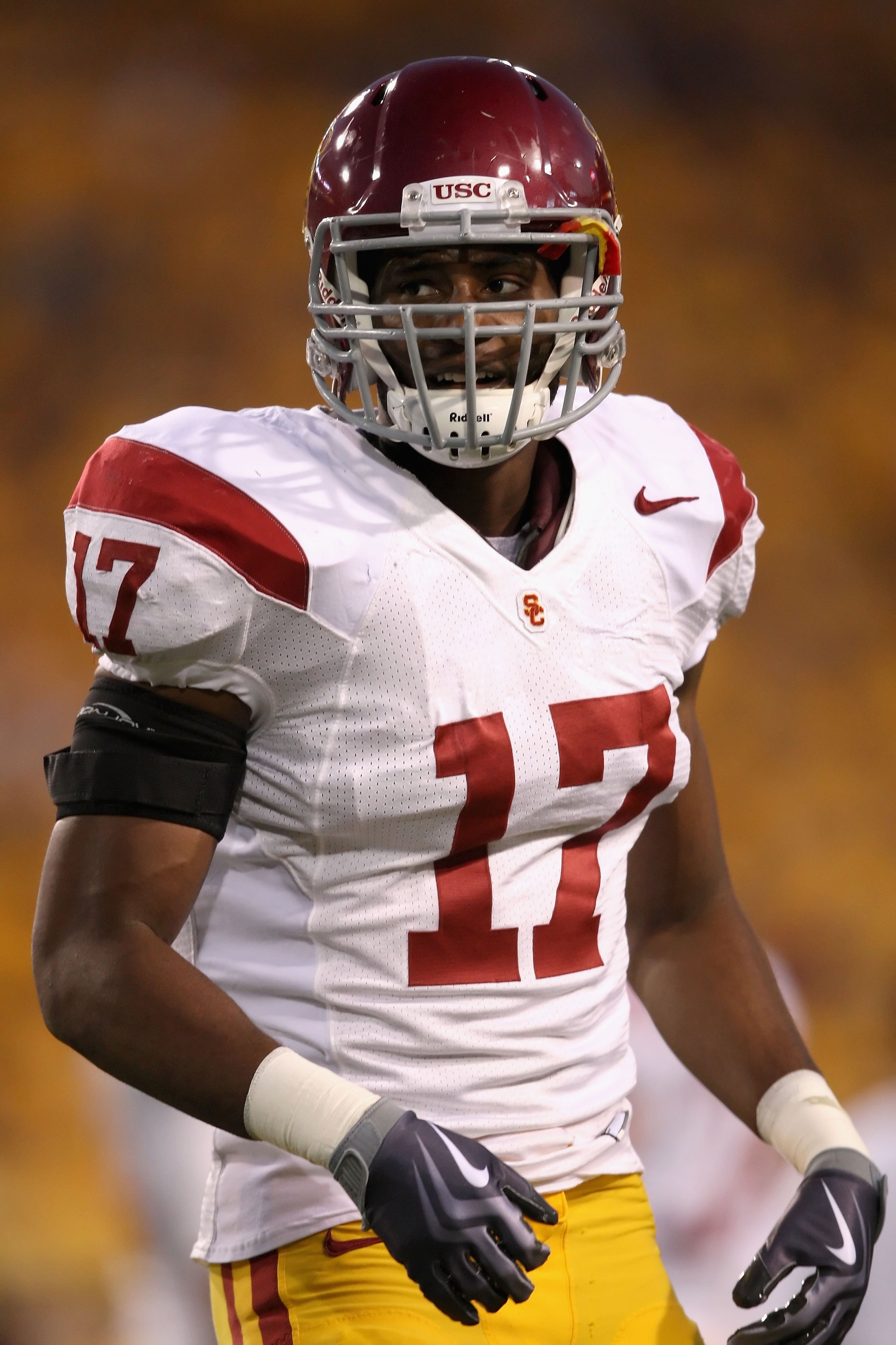TEMPE, AZ - NOVEMBER 07:  Michael Morgan #17 of the USC Trojans during the college football game against the Arizona State Sun Devils at Sun Devil Stadium on November 7, 2009 in Tempe, Arizona. The Trojans defeated the Devils 14-9.  (Photo by Christian Pe