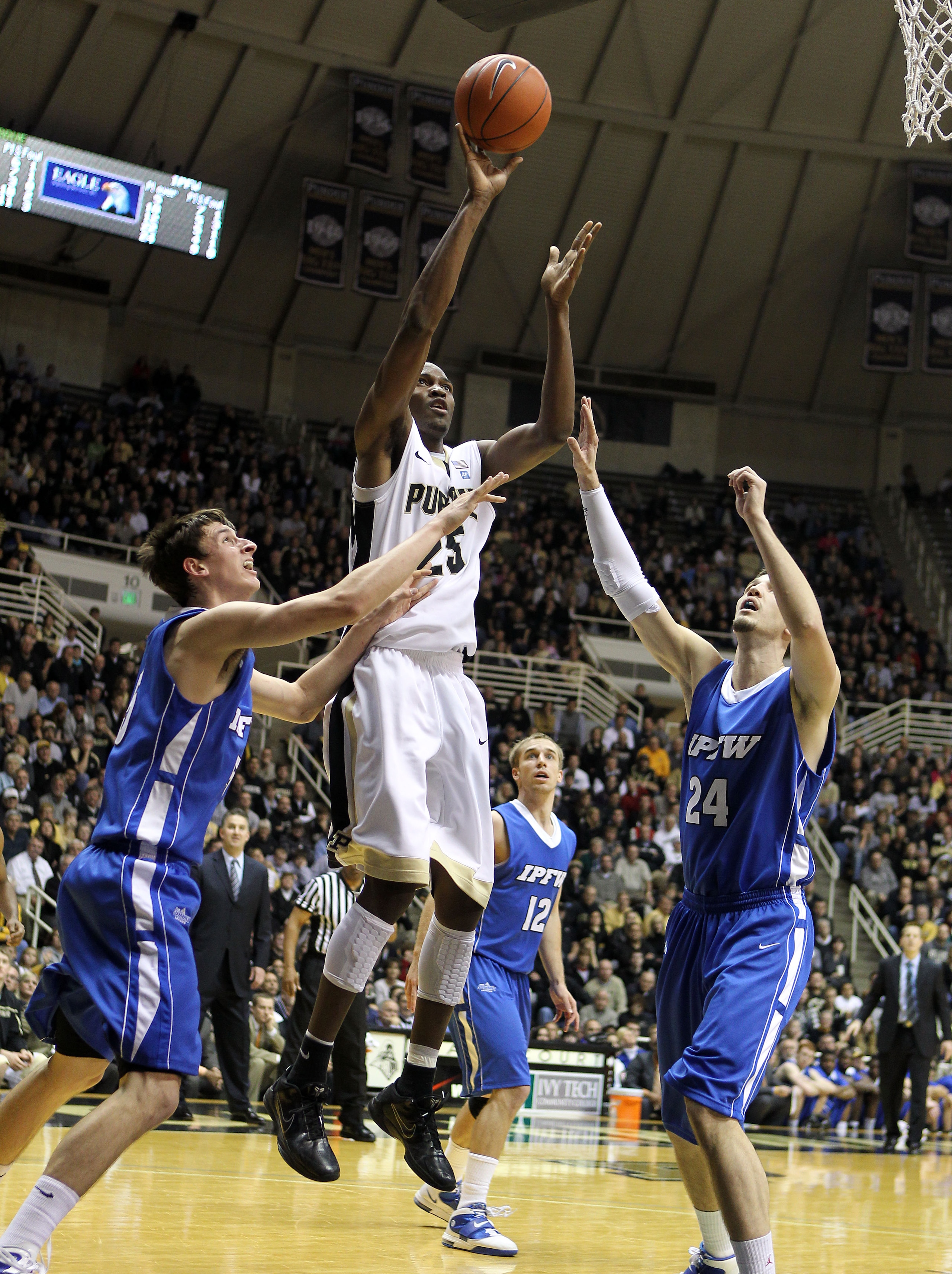 WEST LAFAYETTE, IN - DECEMBER 21: JaJuan Johnson #25 of the Purdue Boilermakers shoots the ball during the game against the IPFW Mastodons at Mackey Arena on December 21, 2010 in West Lafayette, Indiana. (Photo by Andy Lyons/Getty Images) WEST LAFAYETTE, IN - DECEMBER 21: JaJuan Johnson #25 of the Purdue Boilermakers shoots the ball during the game against the IPFW Mastodons at Mackey Arena on December 21, 2010 in West Lafayette, Indiana. (Photo by Andy Lyons/Getty Images)
