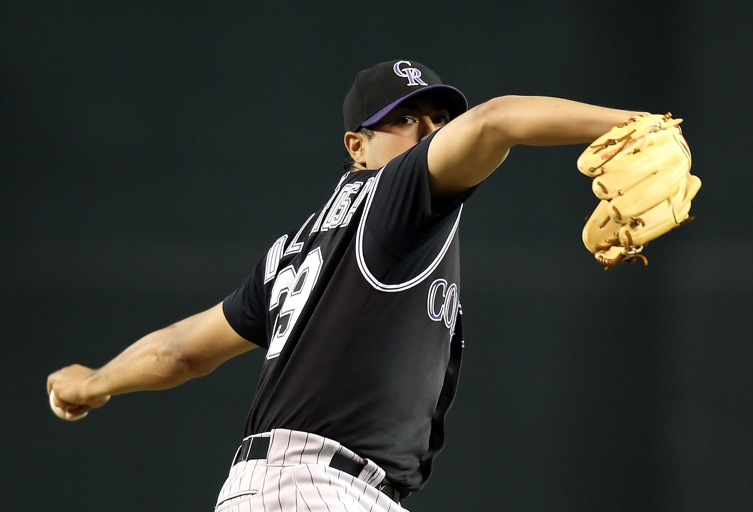 PHOENIX - SEPTEMBER 21: Starting pitcher Jorge De La Rosa #29 of the Colorado Rockies pitches against the Arizona Diamondbacks during the Major League Baseball game at Chase Field on September 21, 2010 in Phoenix, Arizona. (Photo by Christian Petersen/G PHOENIX - SEPTEMBER 21: Starting pitcher Jorge De La Rosa #29 of the Colorado Rockies pitches against the Arizona Diamondbacks during the Major League Baseball game at Chase Field on September 21, 2010 in Phoenix, Arizona. (Photo by Christian Petersen/G