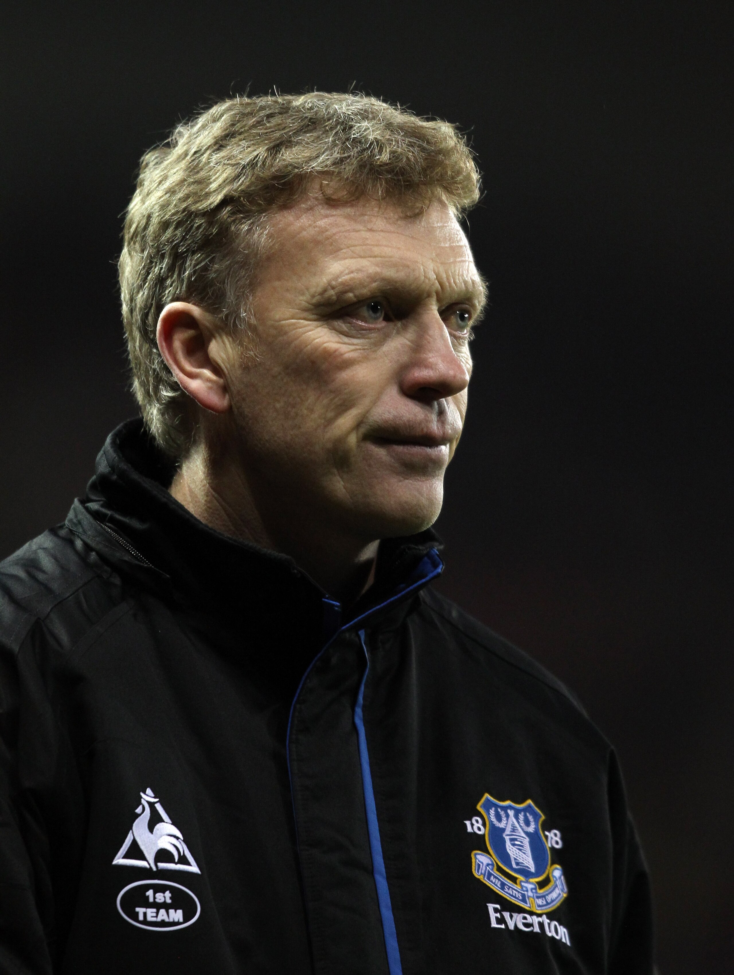 STOKE ON TRENT, ENGLAND - JANUARY 01:  David Moyes manager of Everton during the Barclays Premier League match between Stoke City and Everton at the Britannia Stadium on January 1, 2011 in Stoke on Trent, England.  (Photo by Ross Kinnaird/Getty Images)